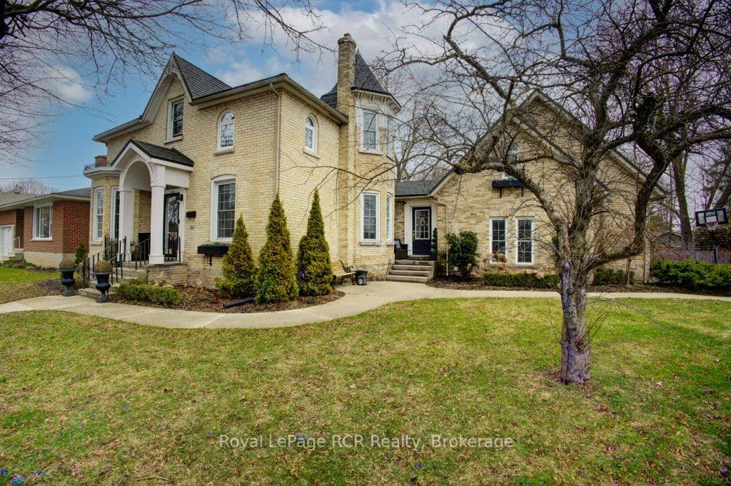 116 Walton Street photo 1