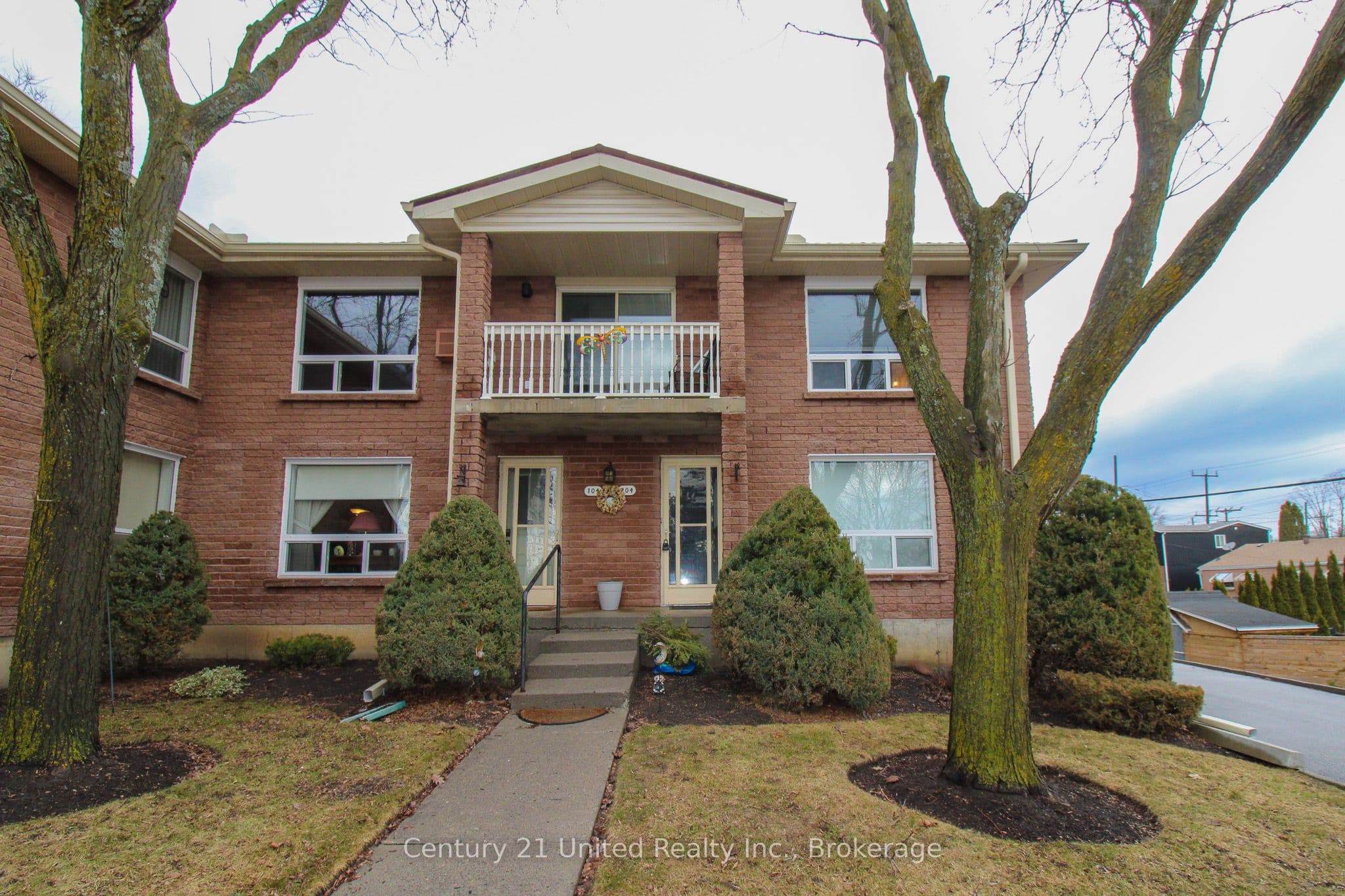 Unit 204 1110 Clonsilla Avenue photo 1