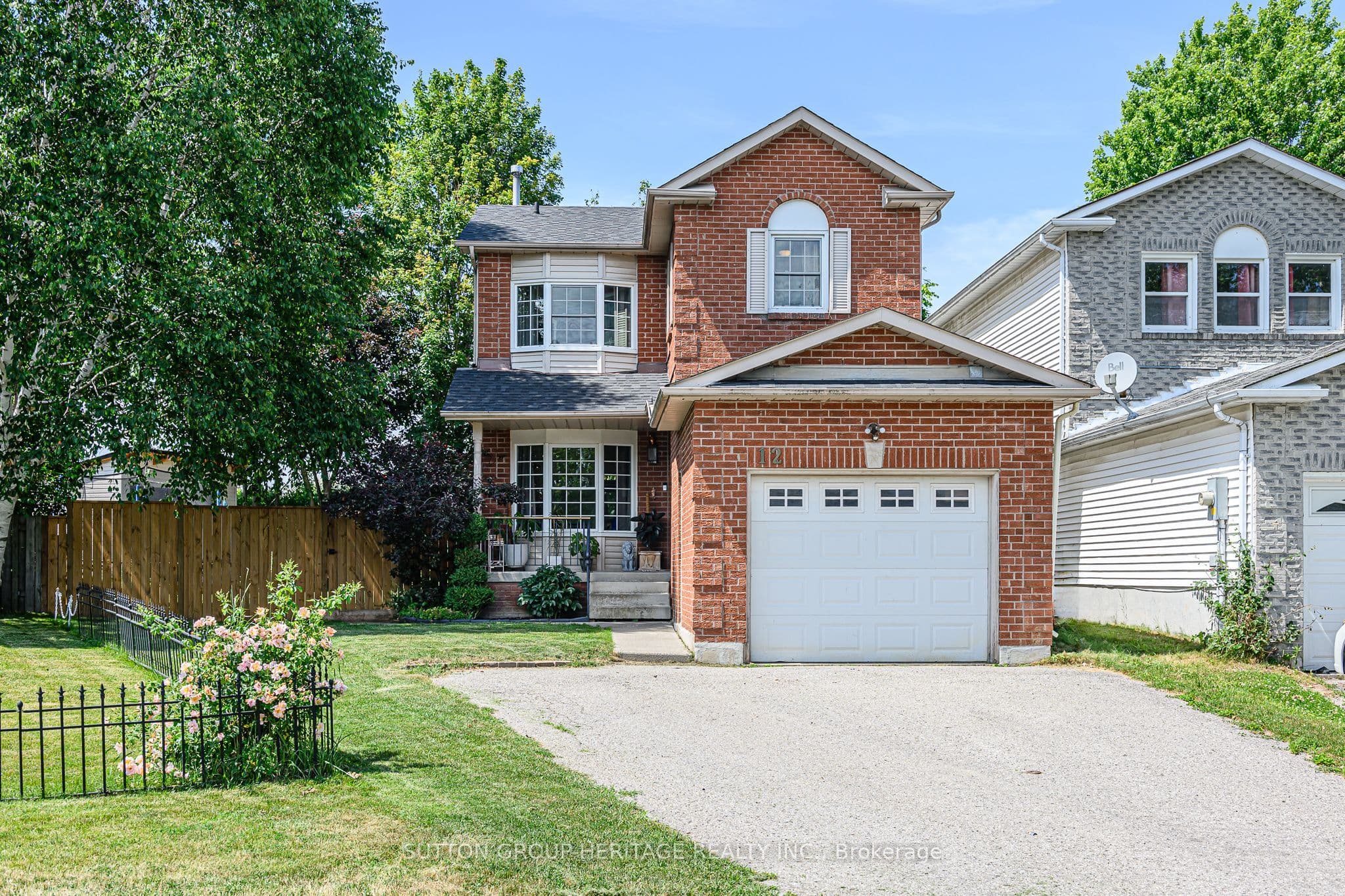 12 Curtis Court photo 1