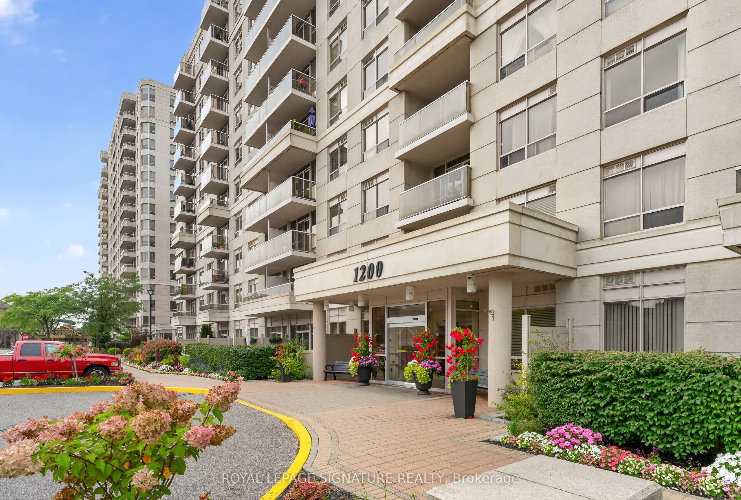 Unit 610 1200 The Esplanade Road photo 1