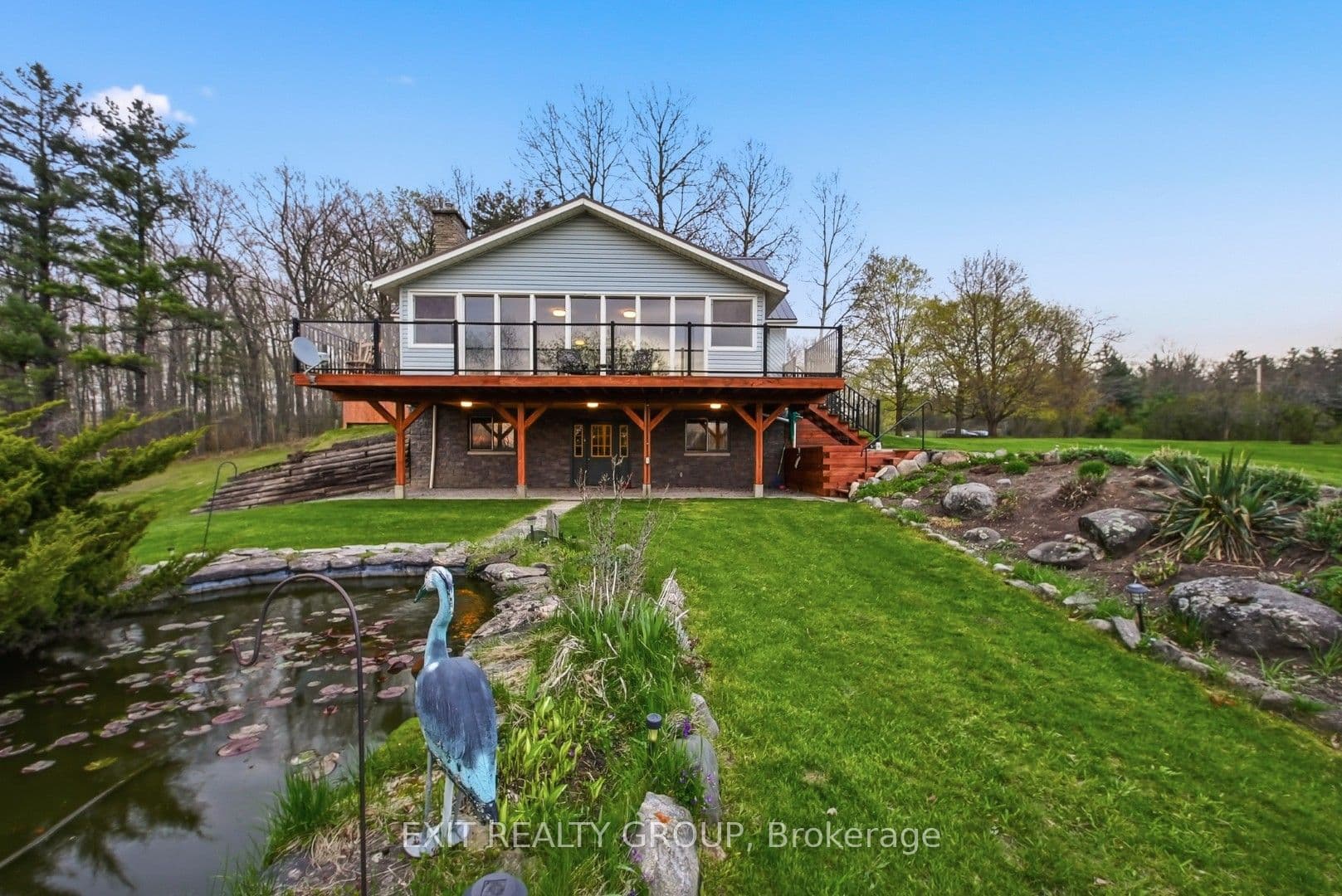 291 Tuftsville Road photo 1