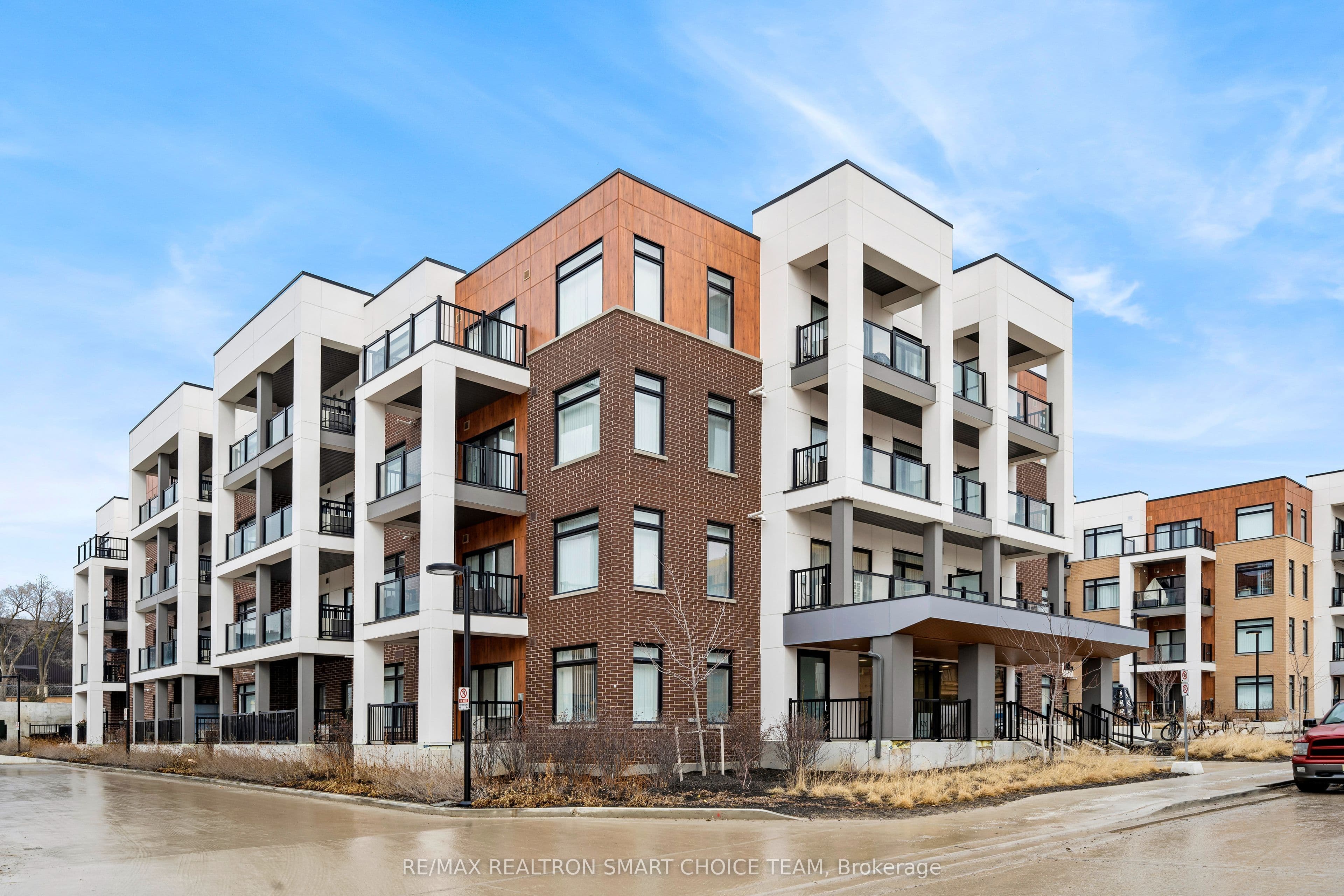 Unit 108 130 Canon Jackson Drive photo 1