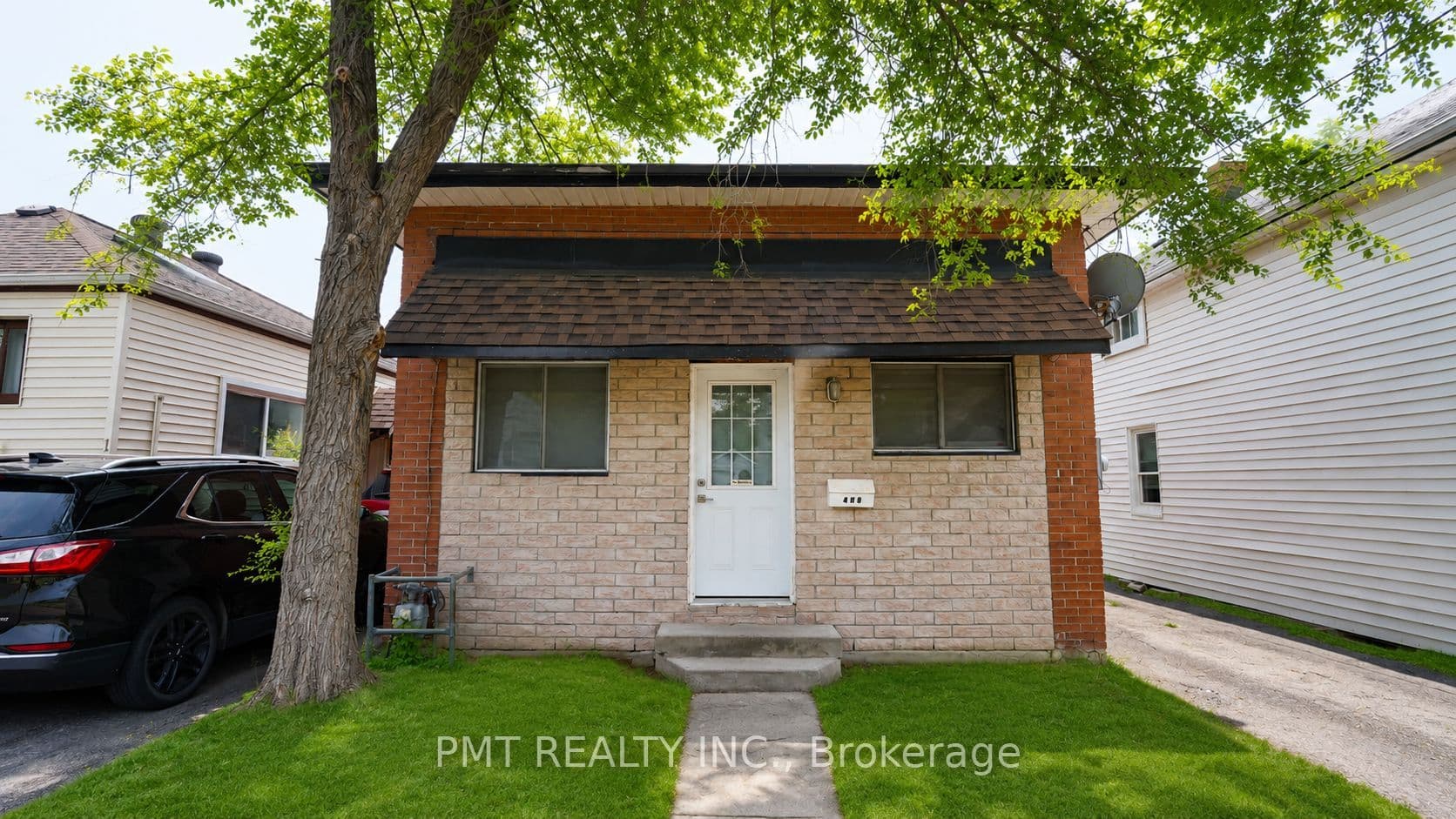 109 Nassau Street photo 1