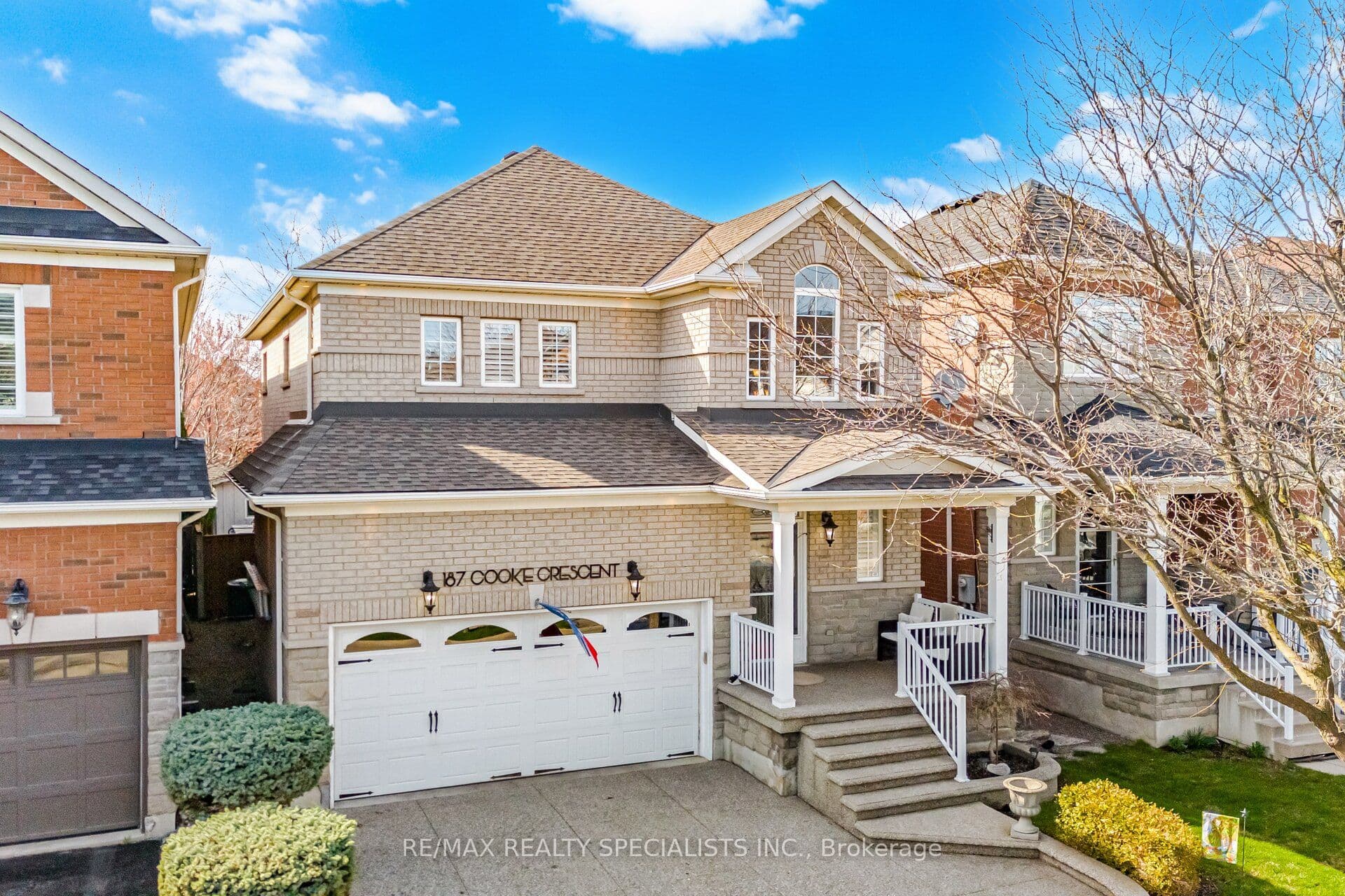 187 Cooke Crescent photo 1