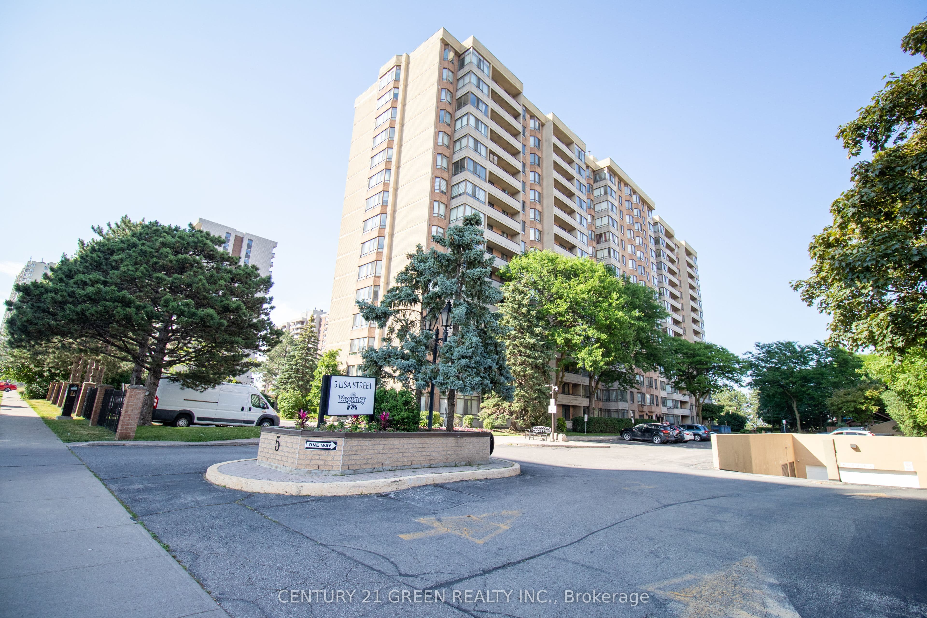 Unit 706 5 Lisa Street photo 1
