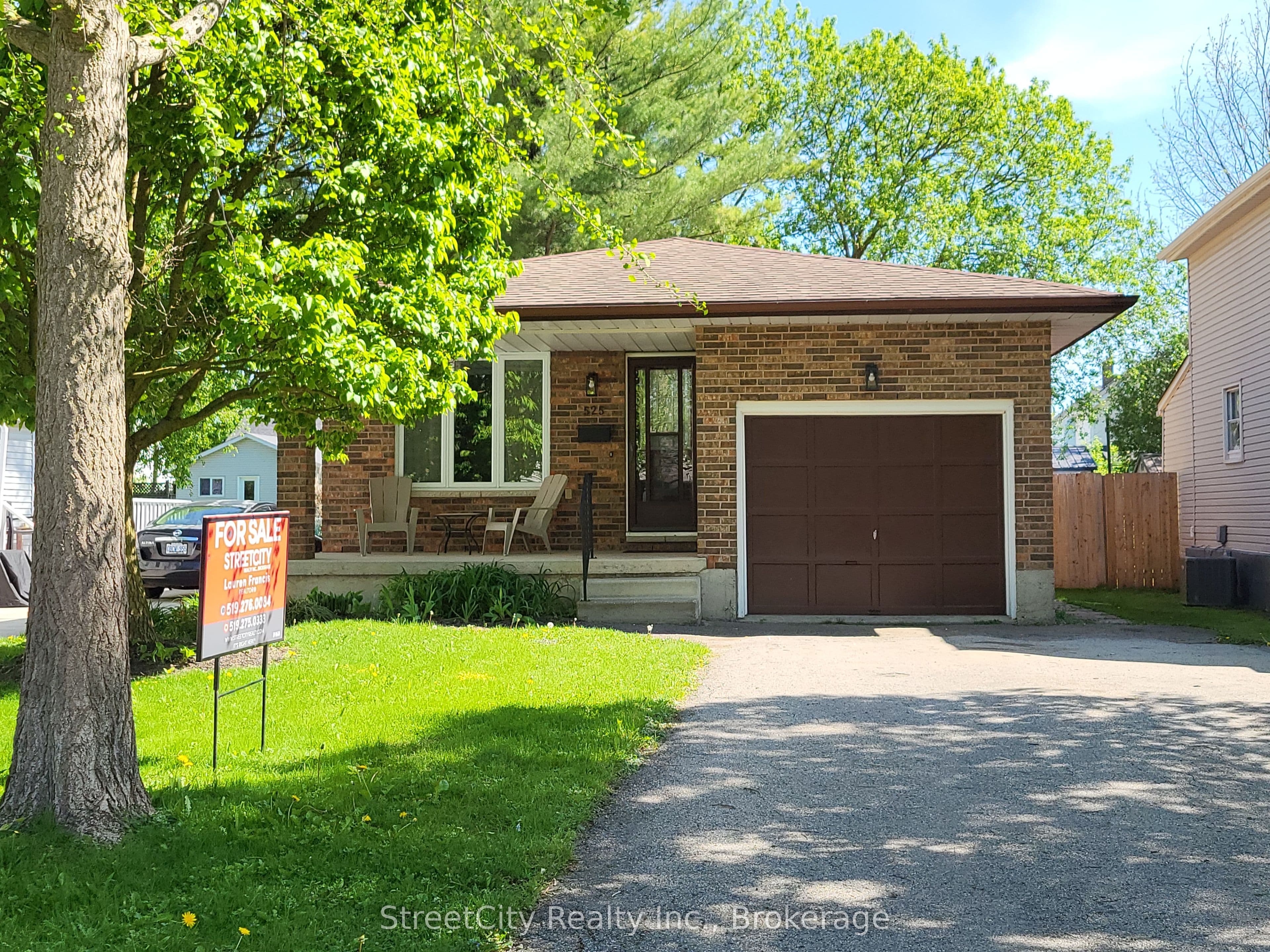 525 Albert Street photo 1