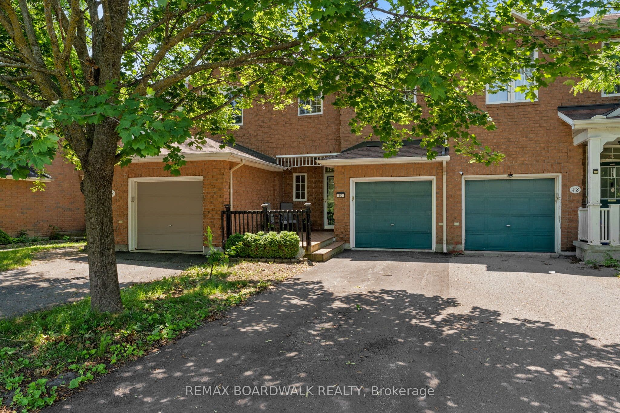 50 Gray Crescent photo 1