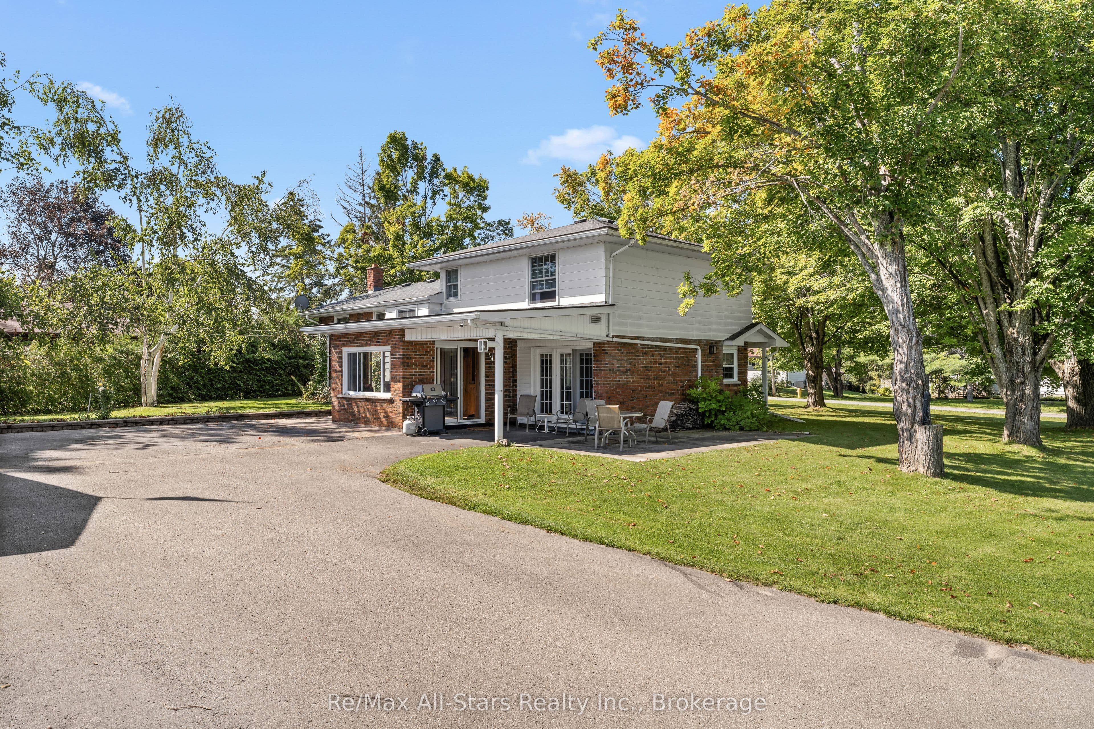 137 Reid Street photo 1