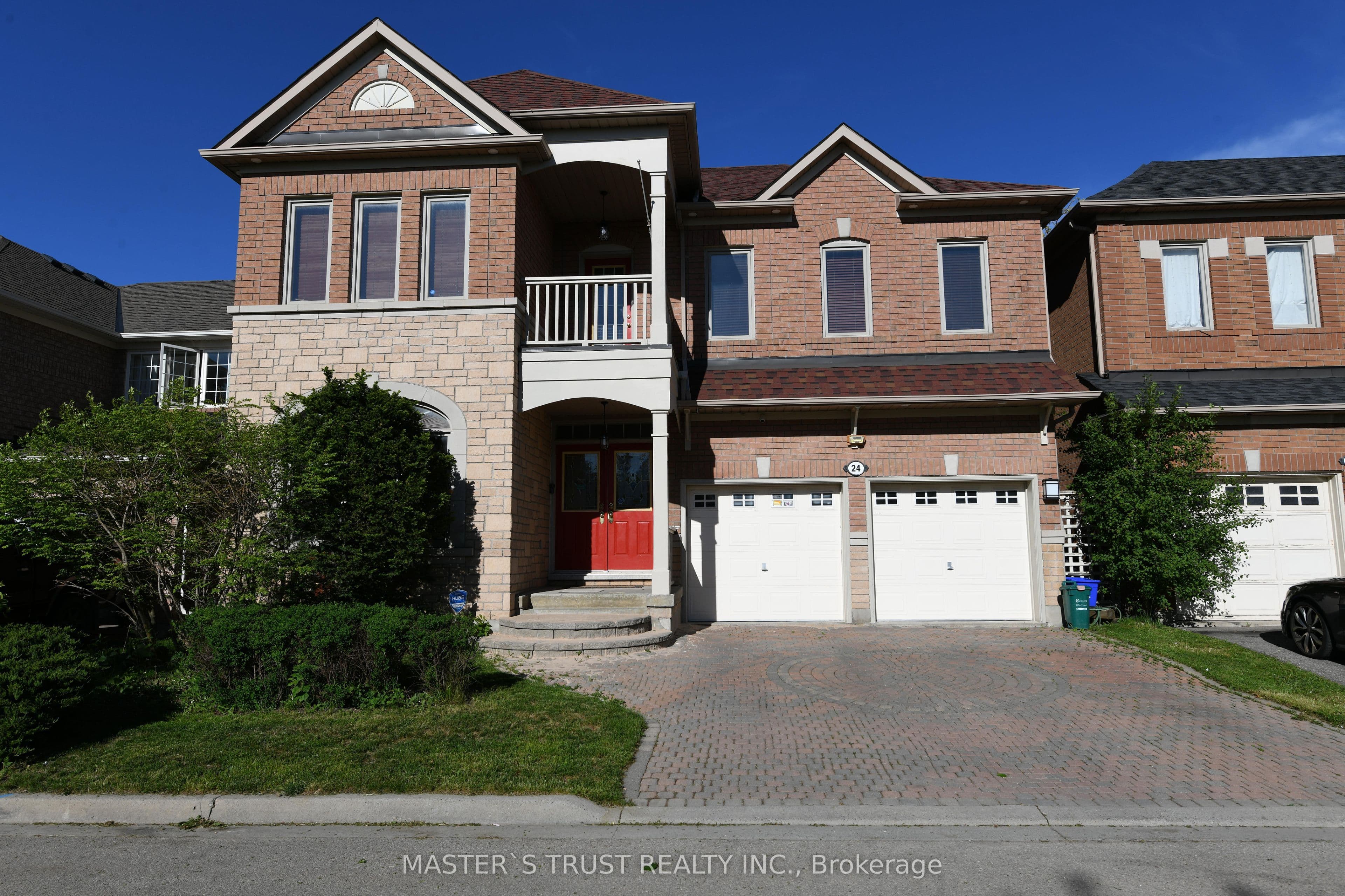 24 Majestic Drive photo 1