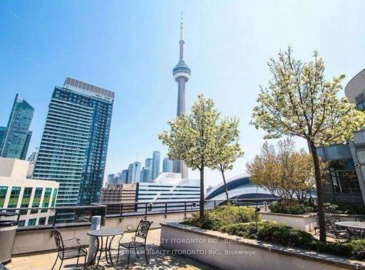 Unit 315 20 Blue Jays Way photo 1