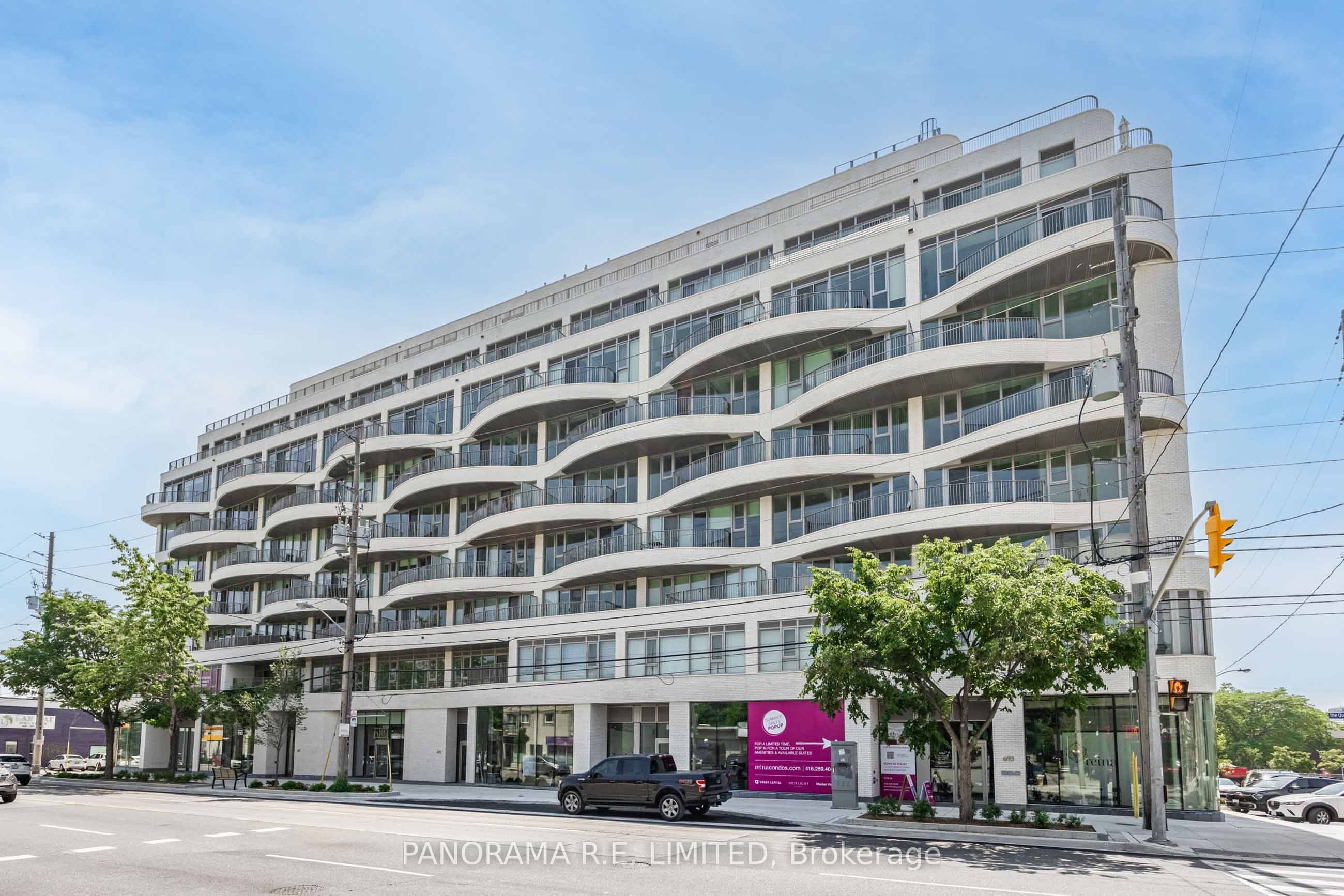 Unit 305 689 The Queensway N/A photo 1