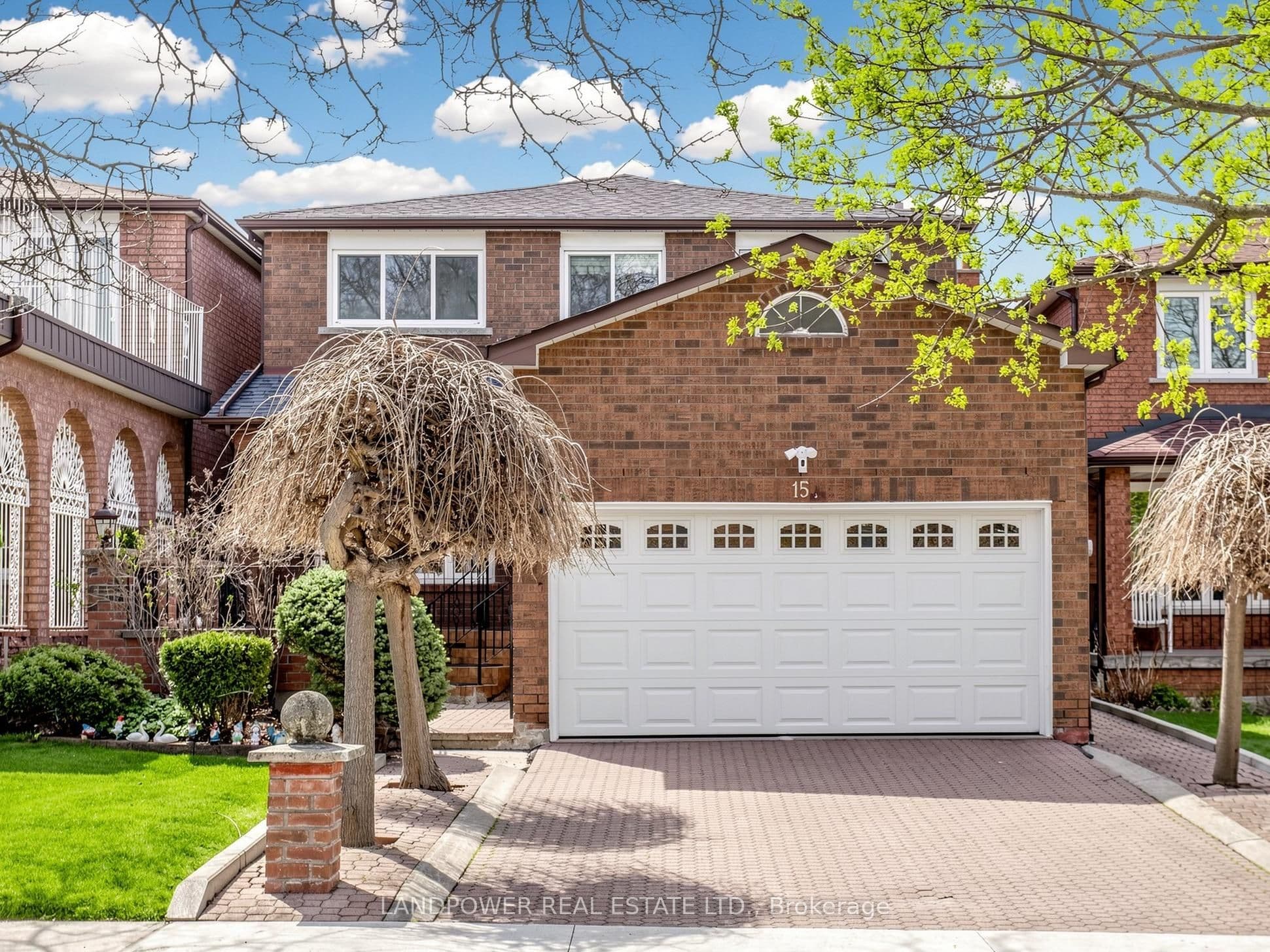 15 Coverdale Crescent photo 1