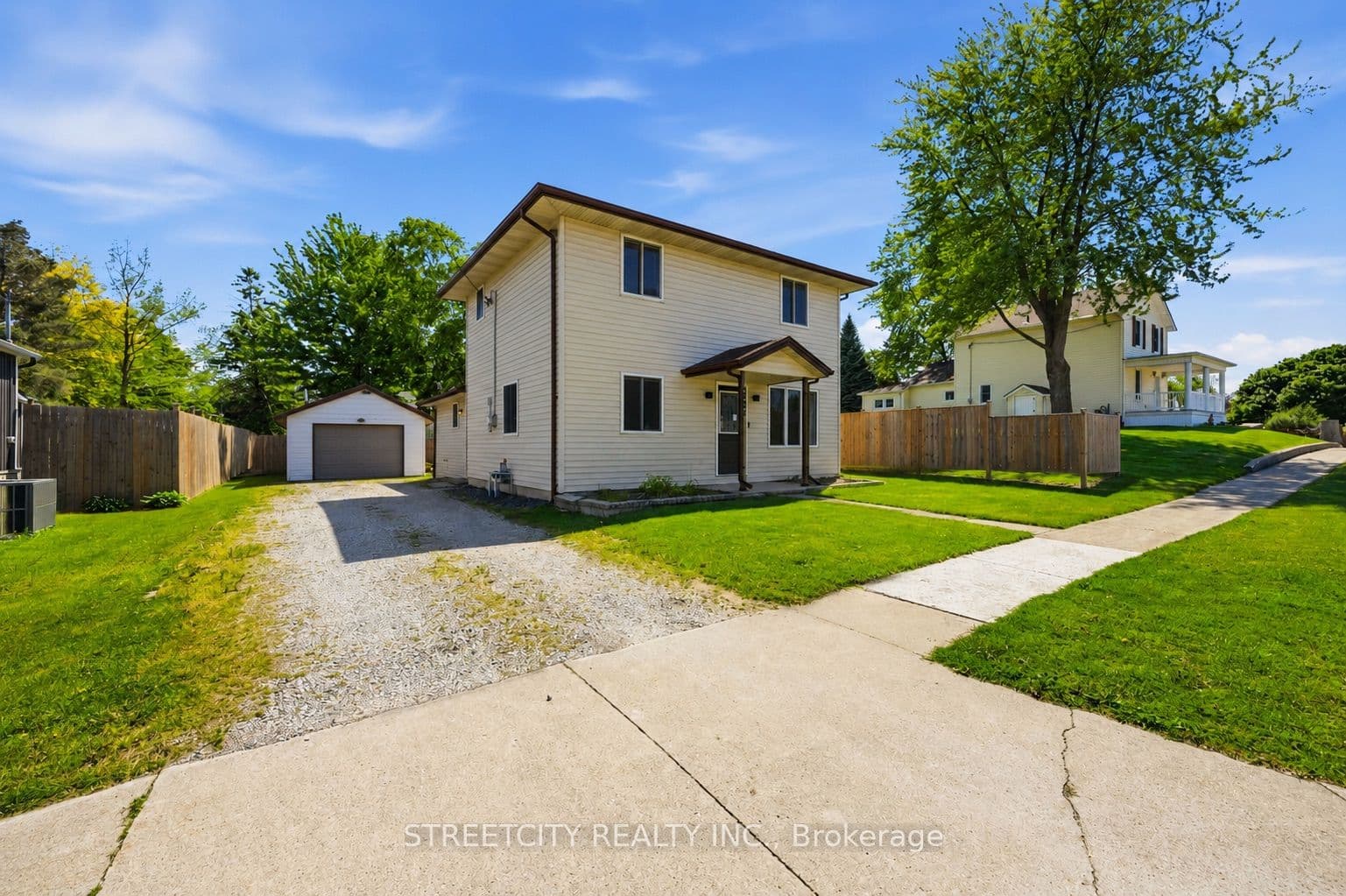 502 Plympton Street photo 1