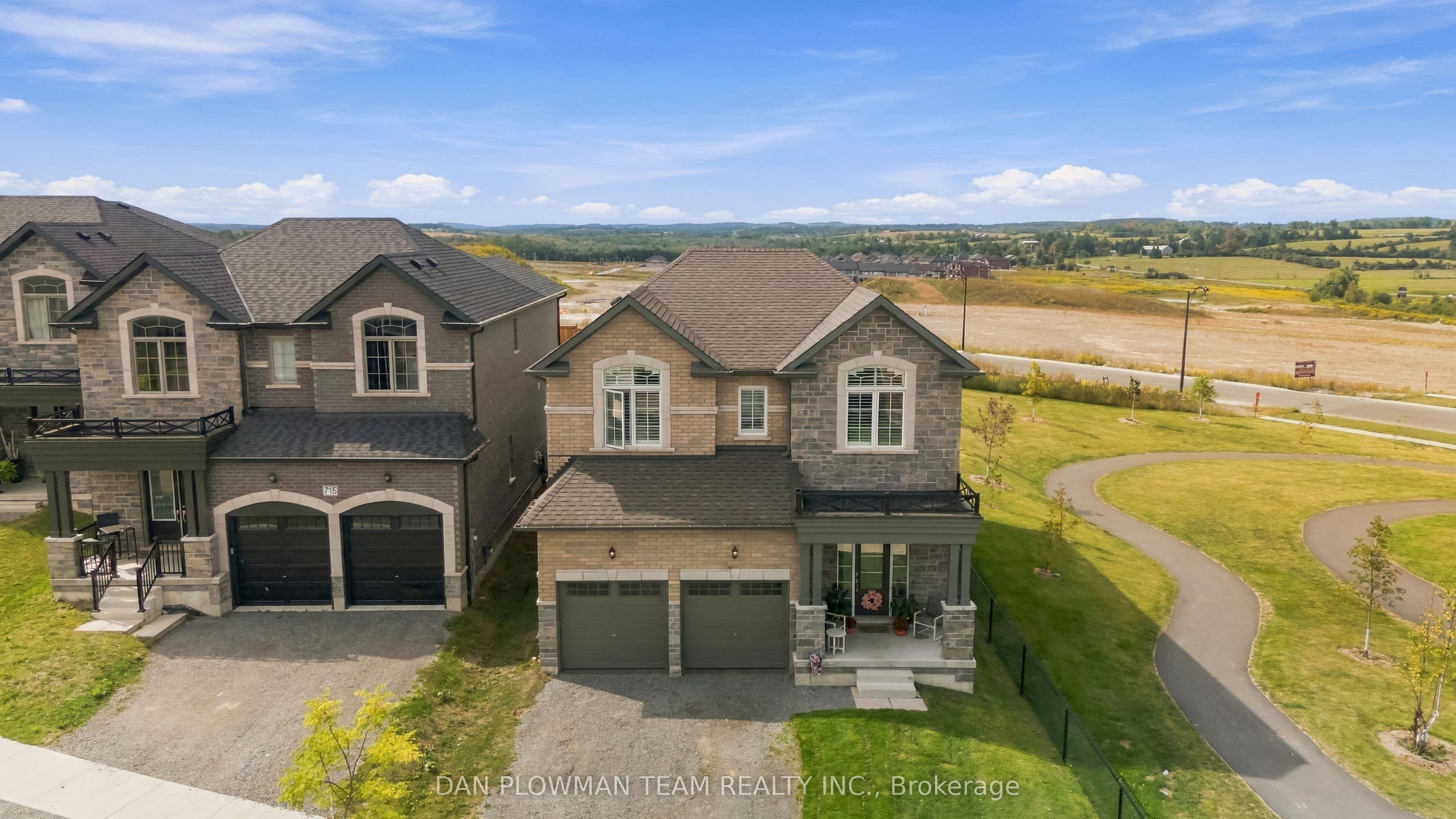 713 Latimer Way photo 1