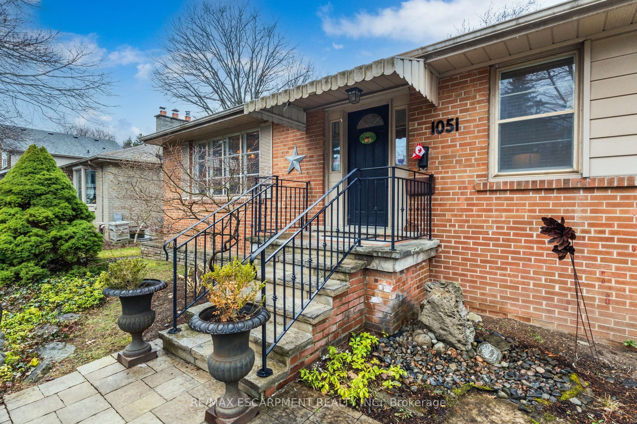 1051 Melvin Avenue photo 1