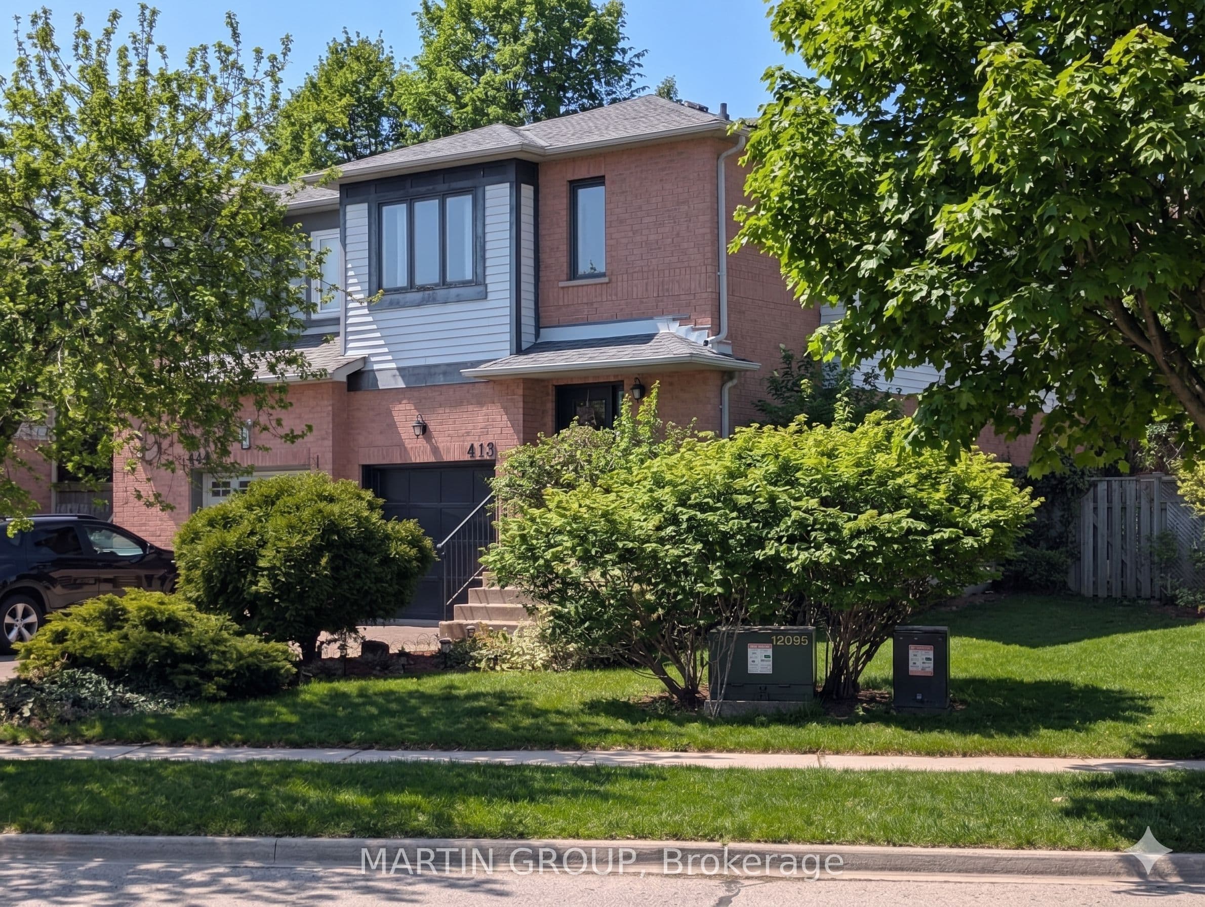 413 Levanna Lane photo 1