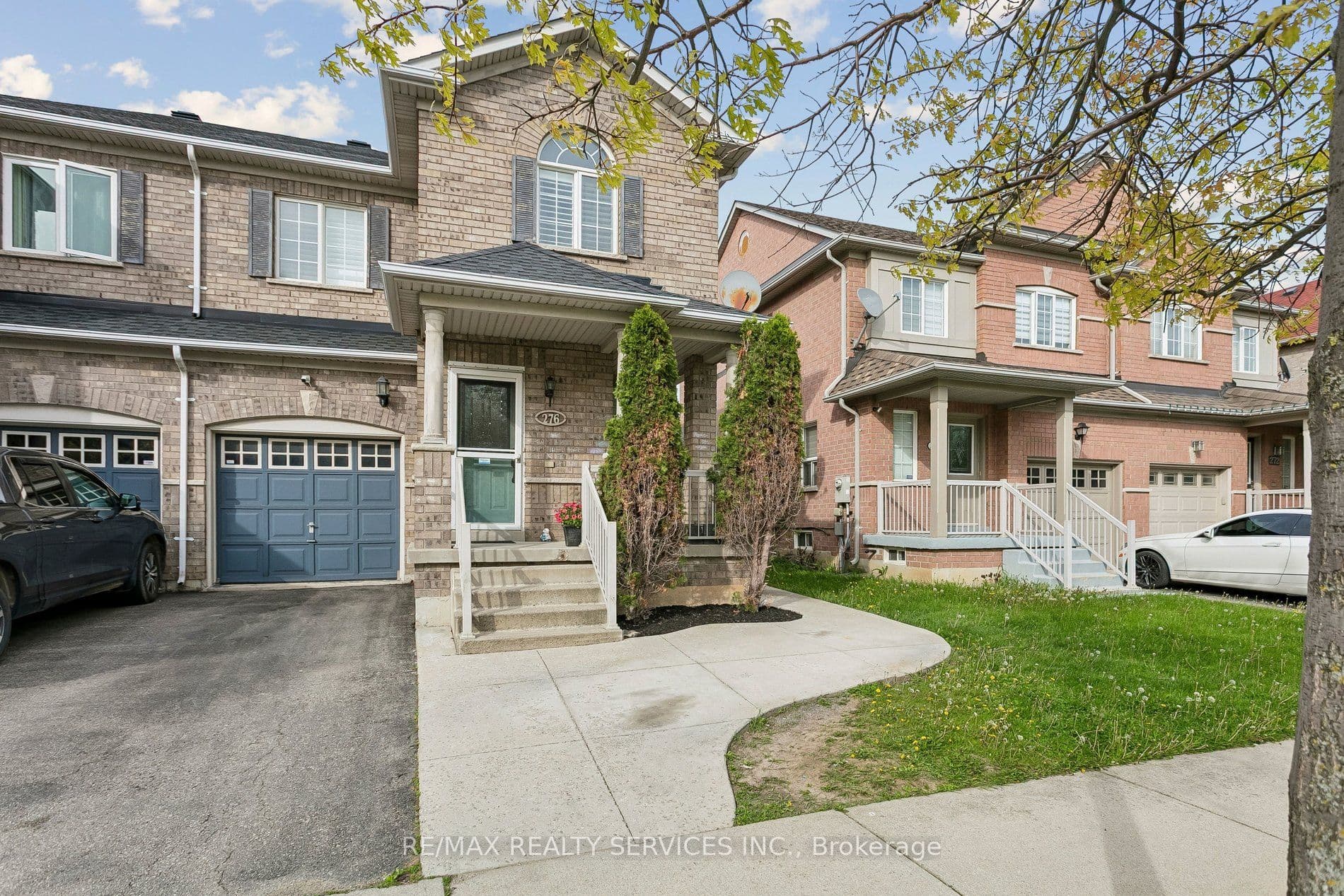 276 Fitzgerald Crescent photo 1