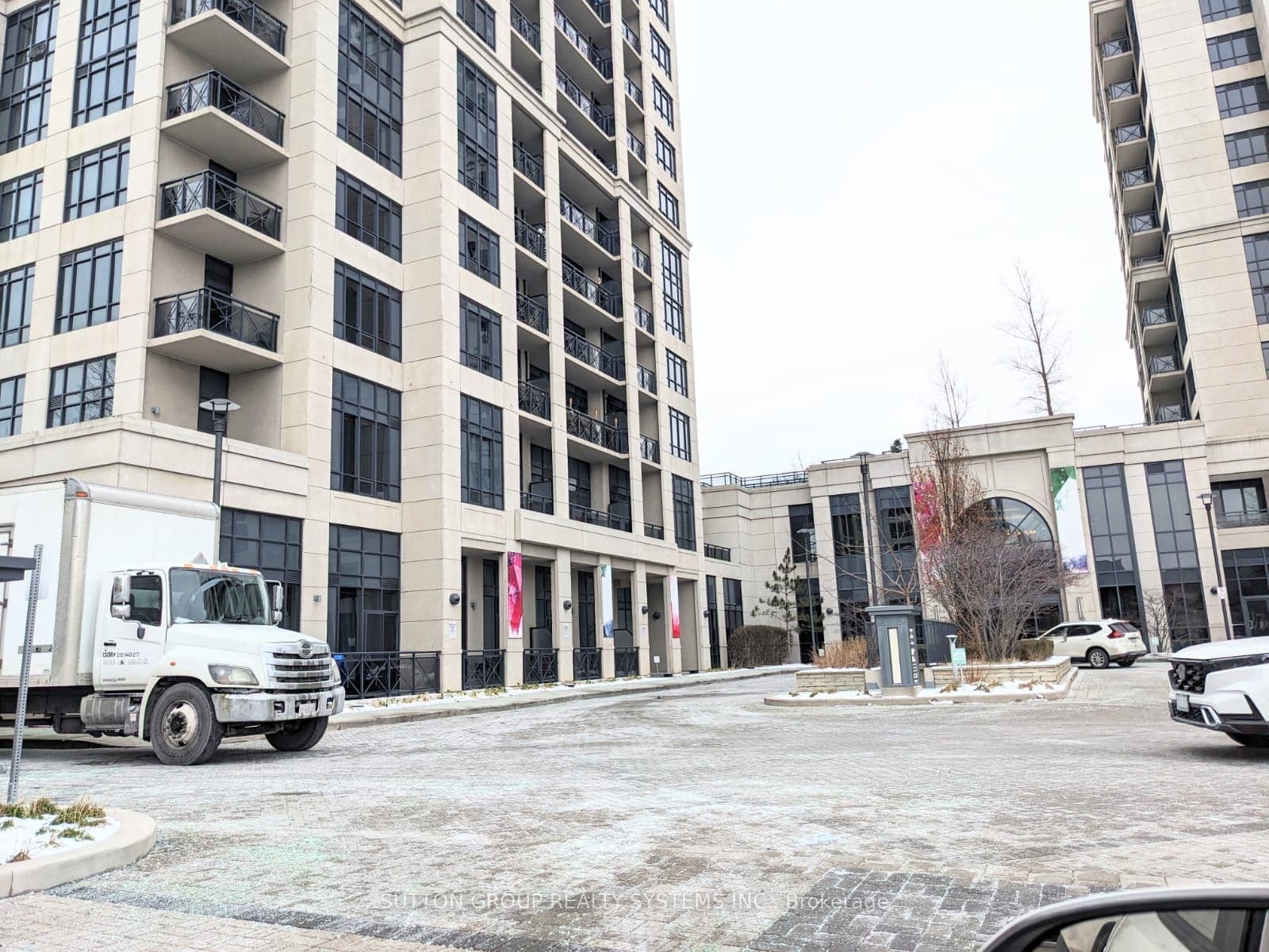 Unit 1728 2 Eva Road photo 1