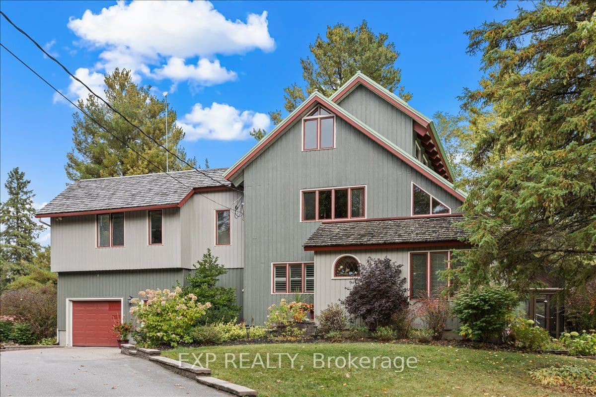 182 Spruce Ridge Road photo 1