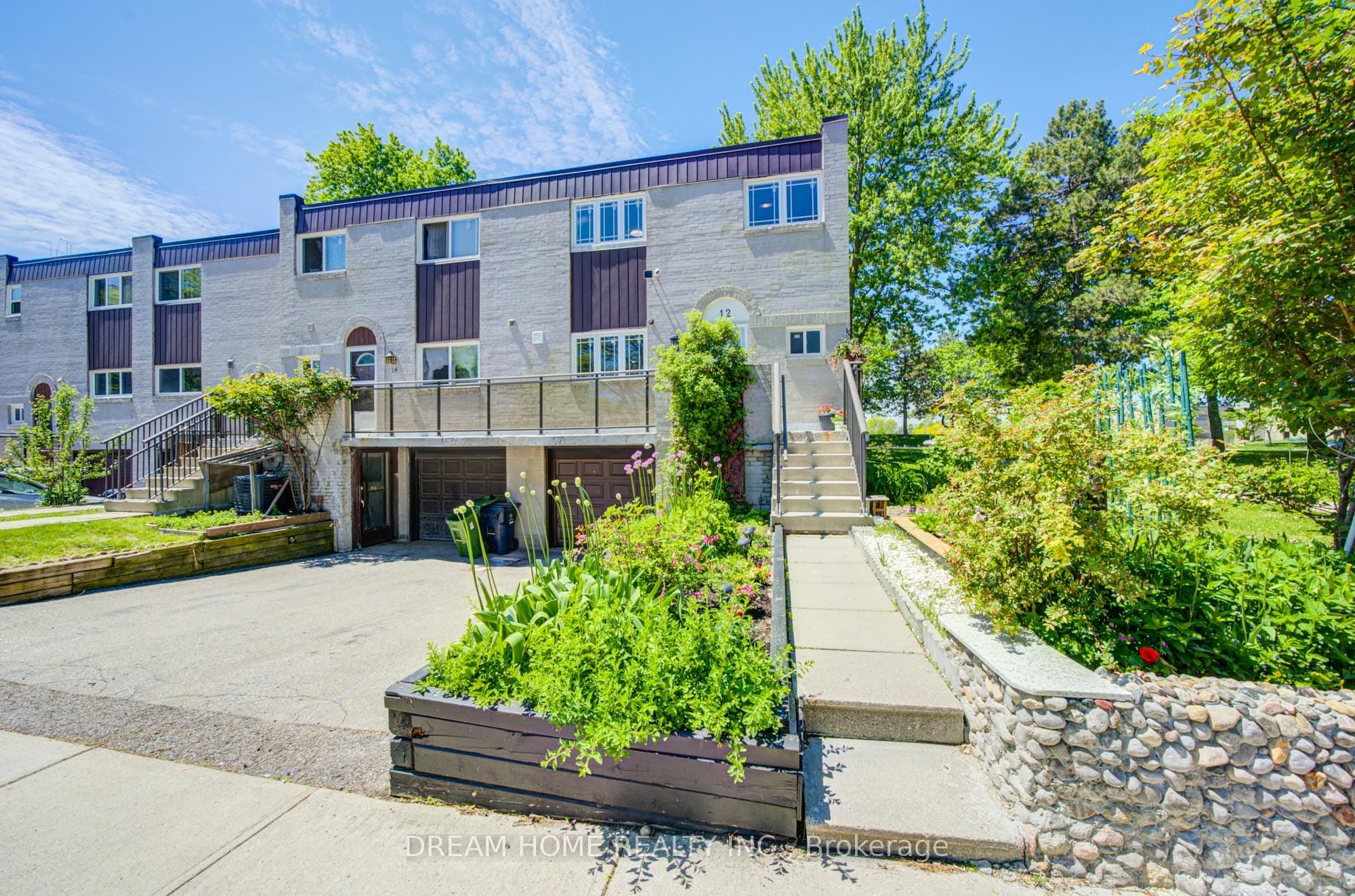 12 Bonis Avenue photo 1