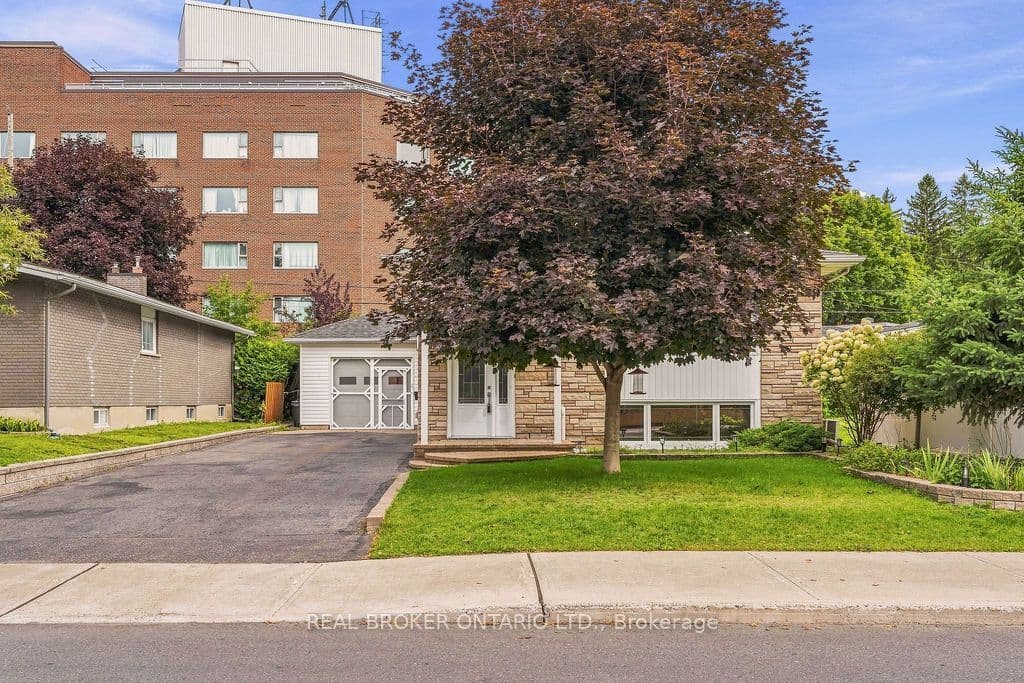 257 Lavergne Street photo 1