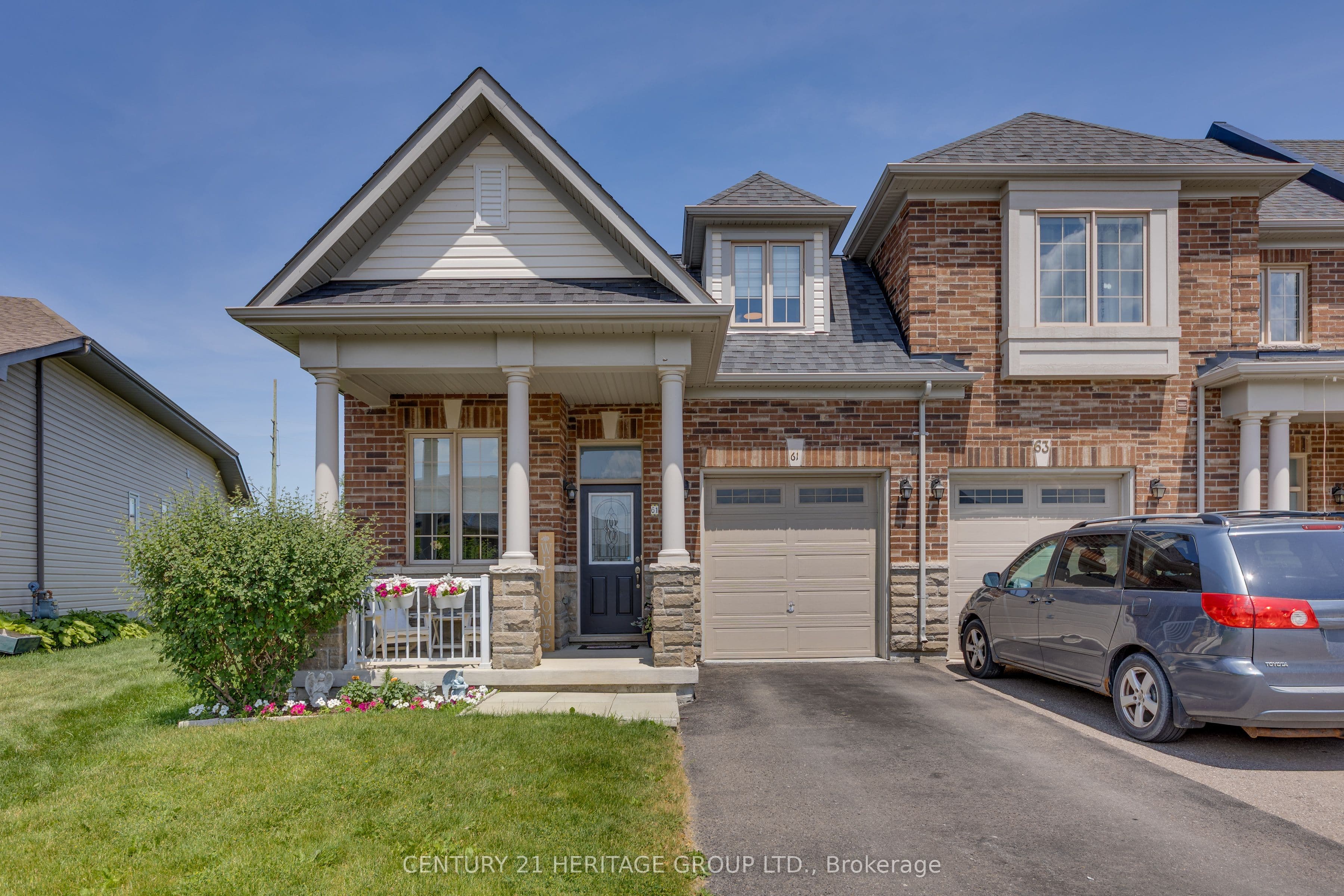 61 Kingsmere Crescent photo 1