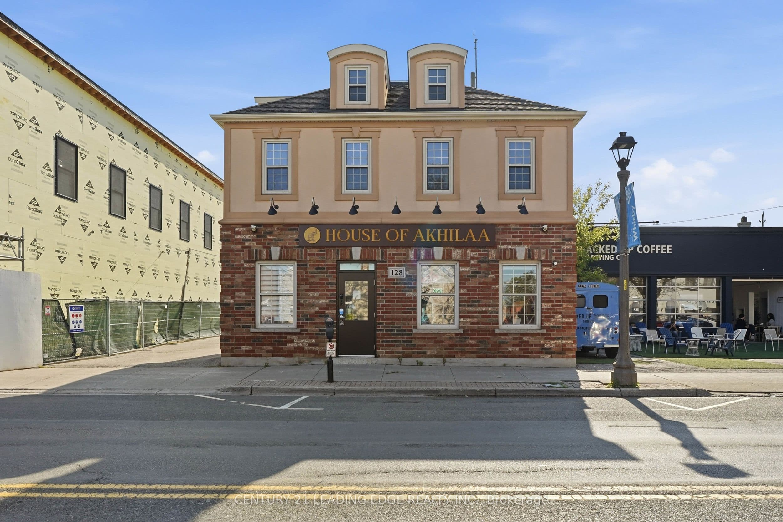 128 Brock Street photo 1