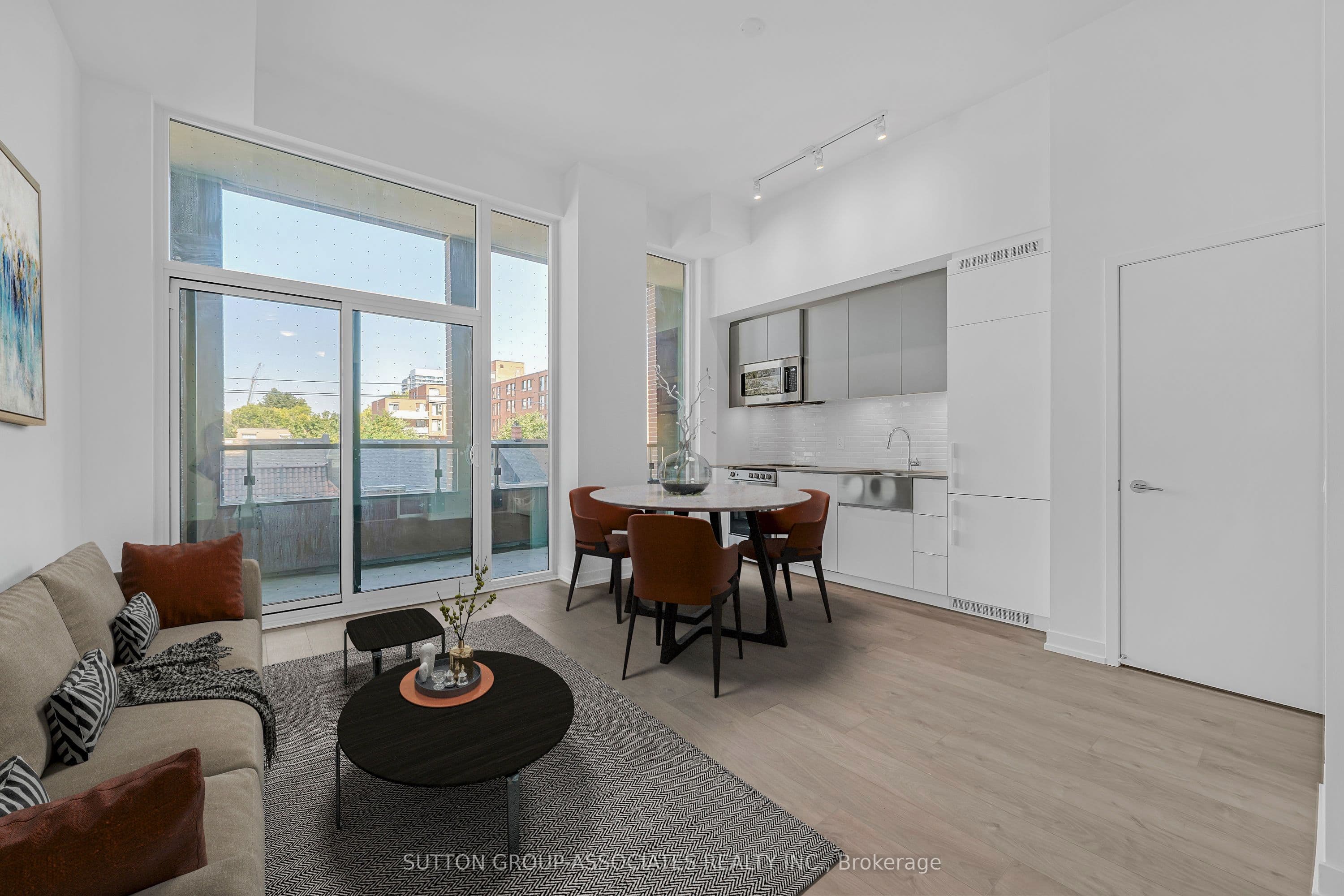 Unit 213 270 Dufferin Street photo 1