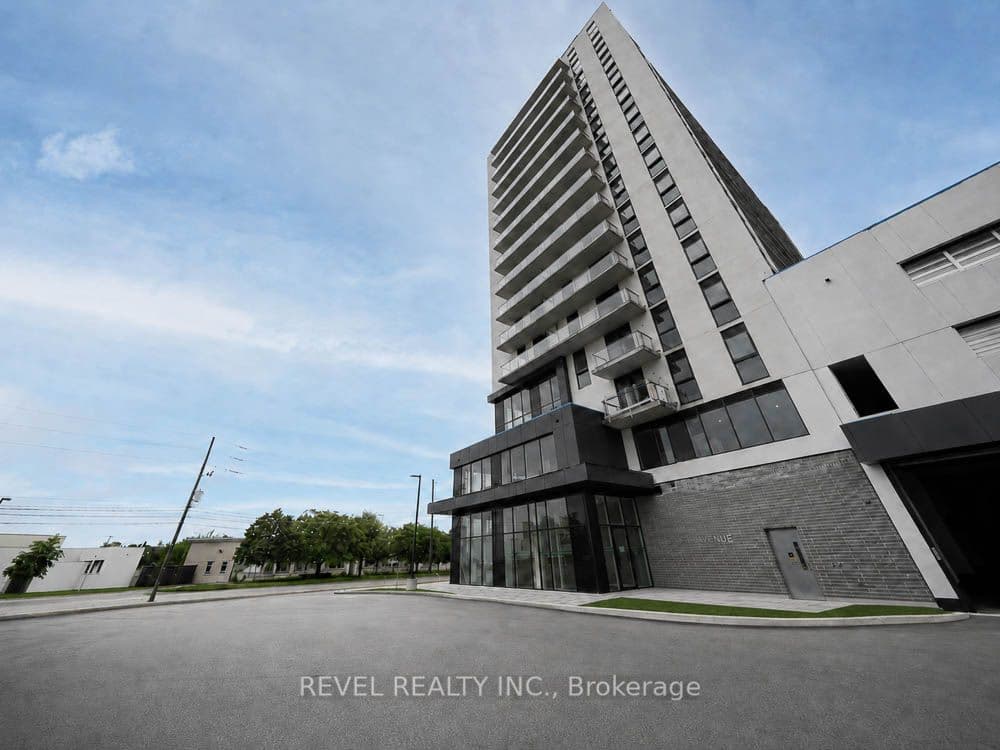 Unit 406 33 Erie Avenue photo 1