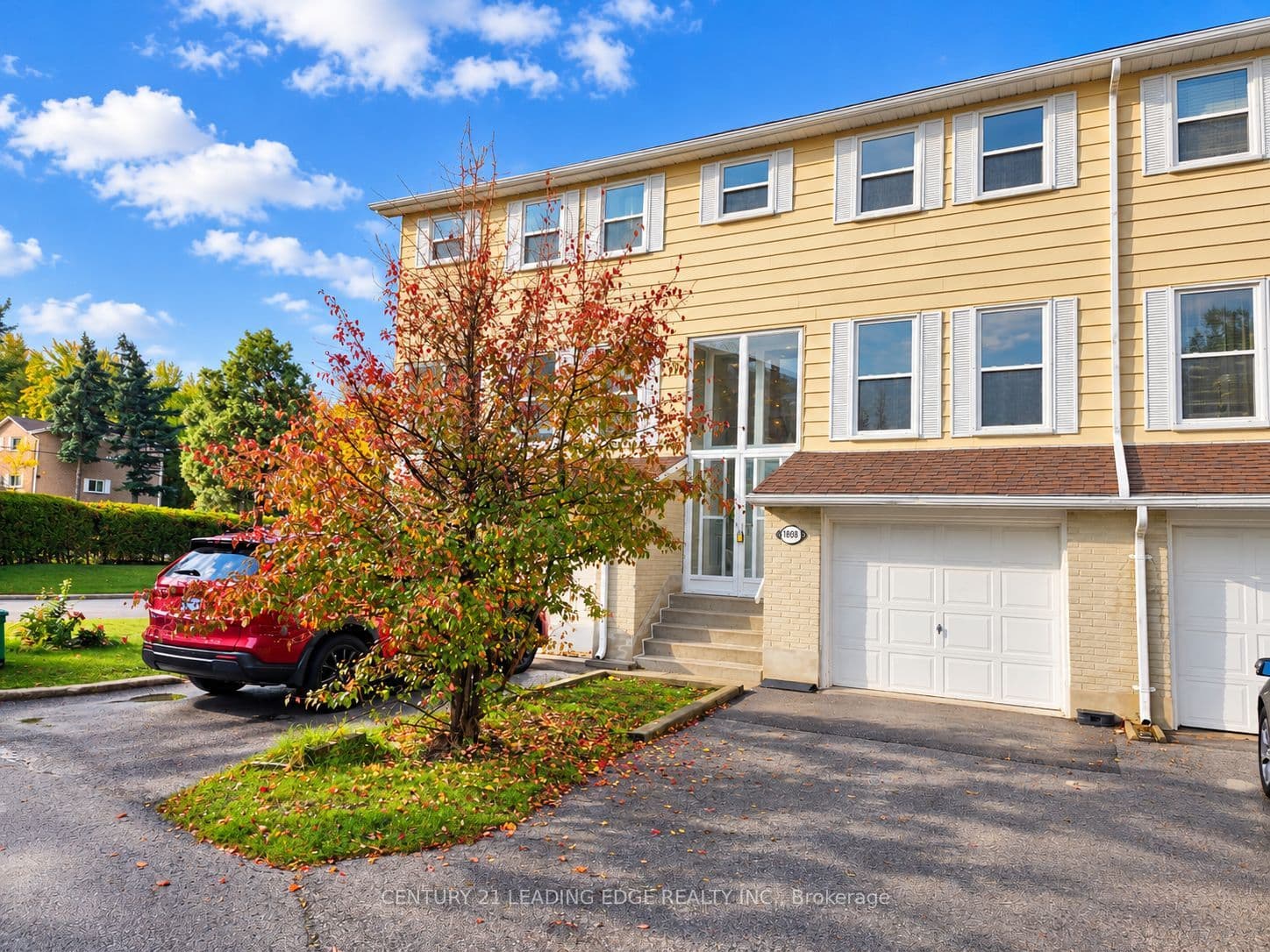 1808 John Street photo 1