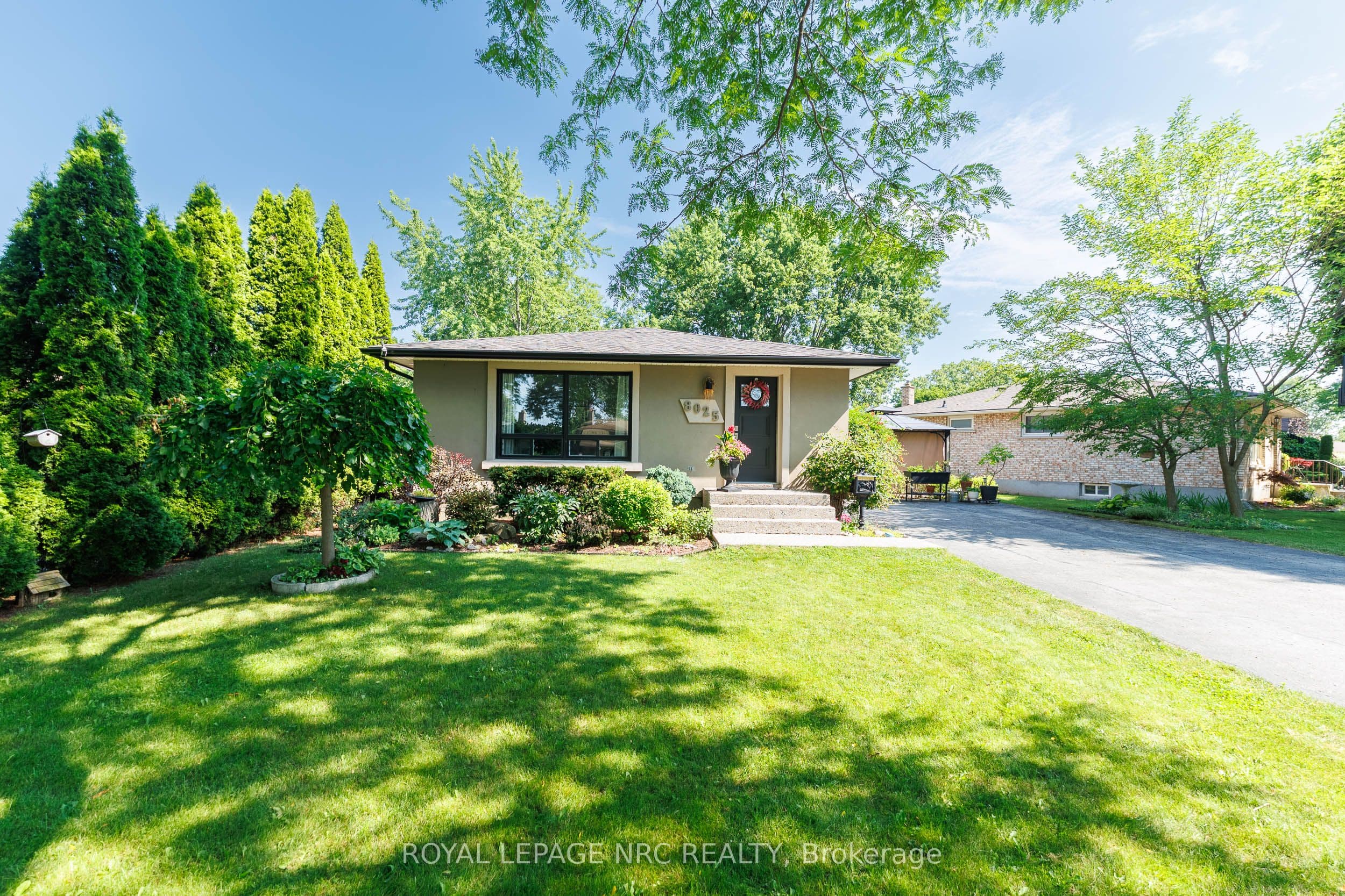 8025 Michael Street photo 1
