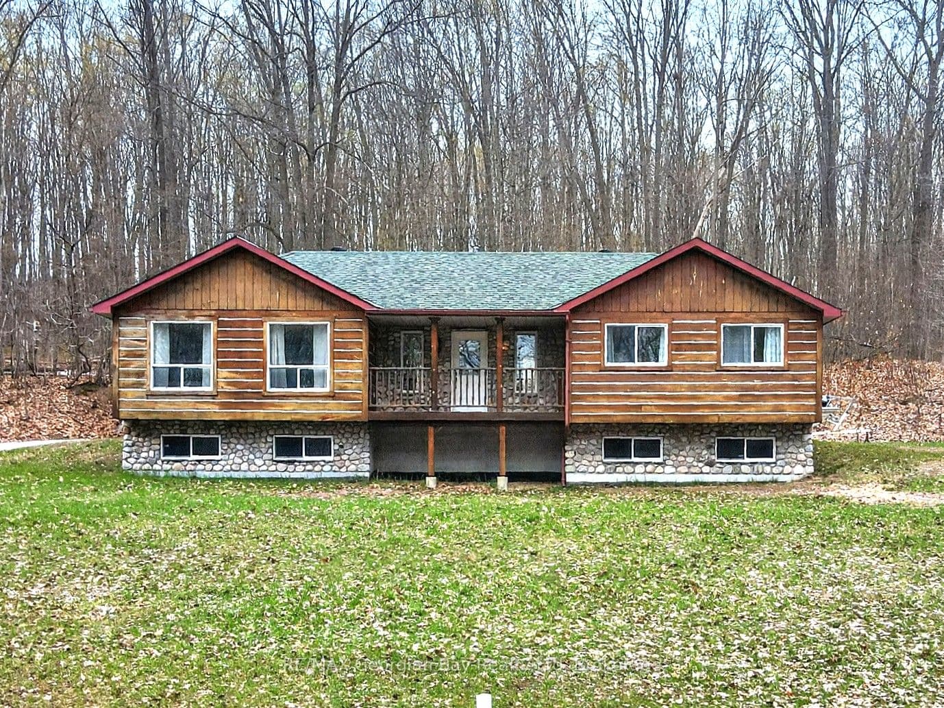 90 Farlain Lake Road photo 1