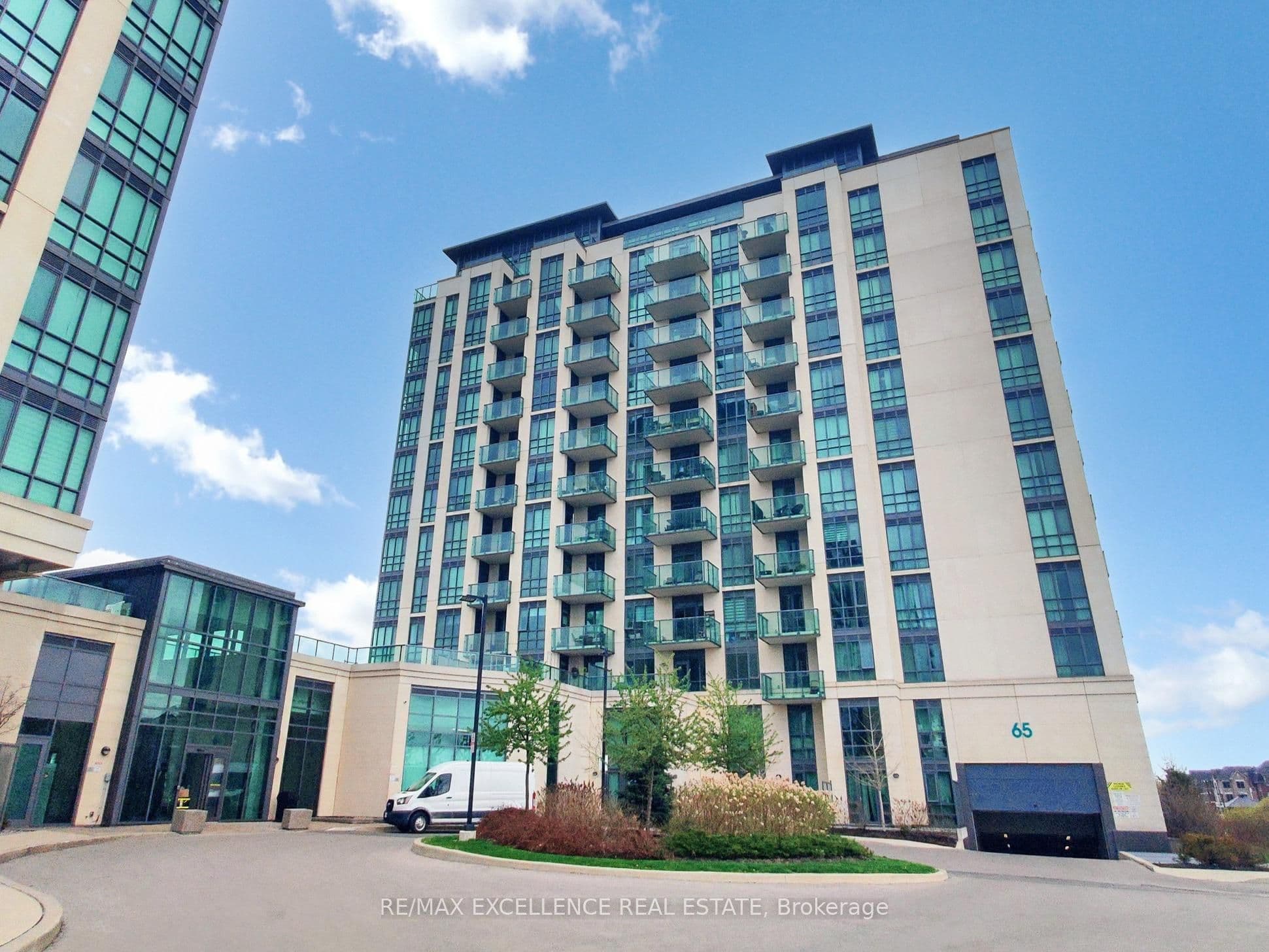 Unit 309 65 Yorkland Boulevard photo 1