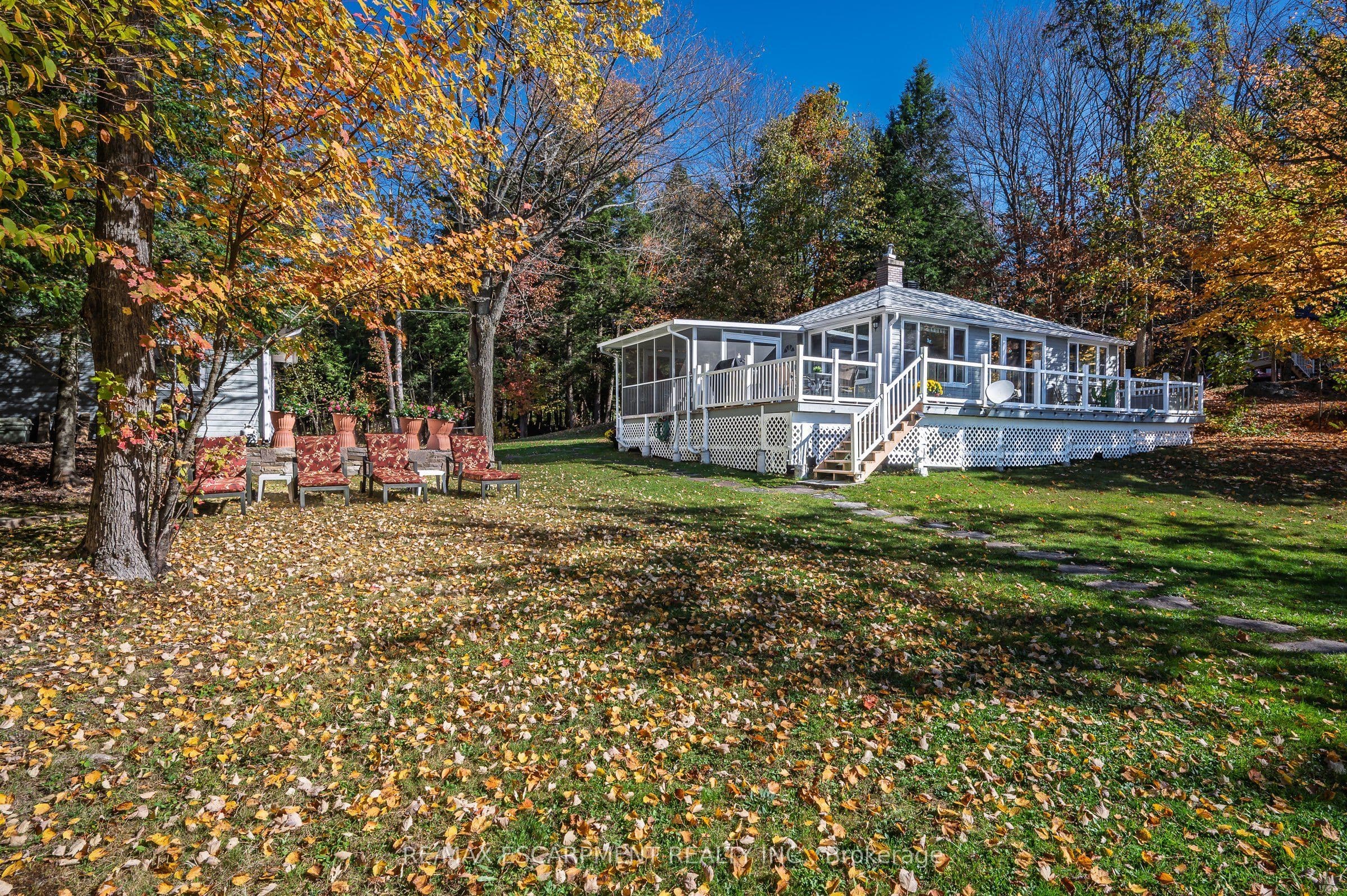 1012 Armstrong Road photo 1