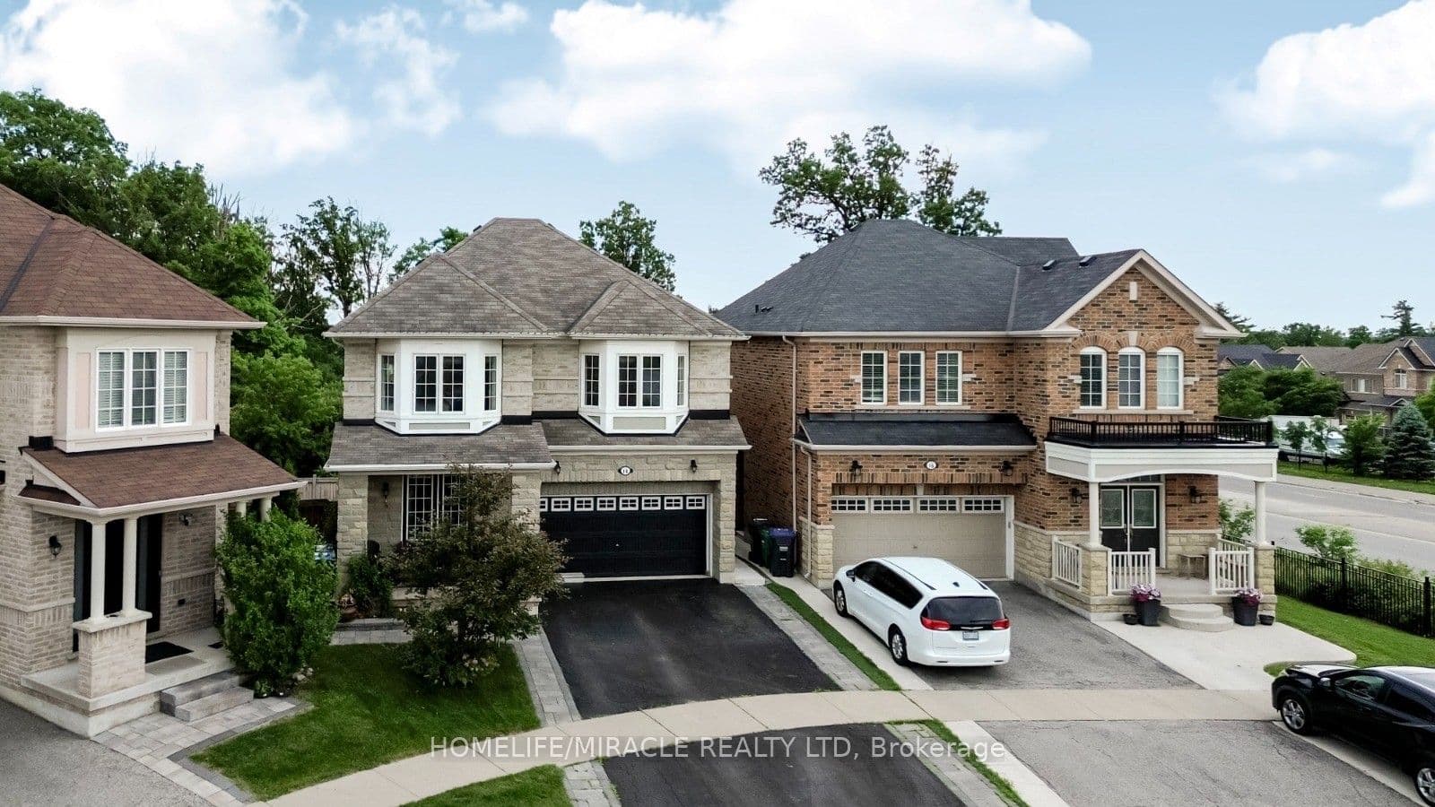 14 Adeline Court photo 1