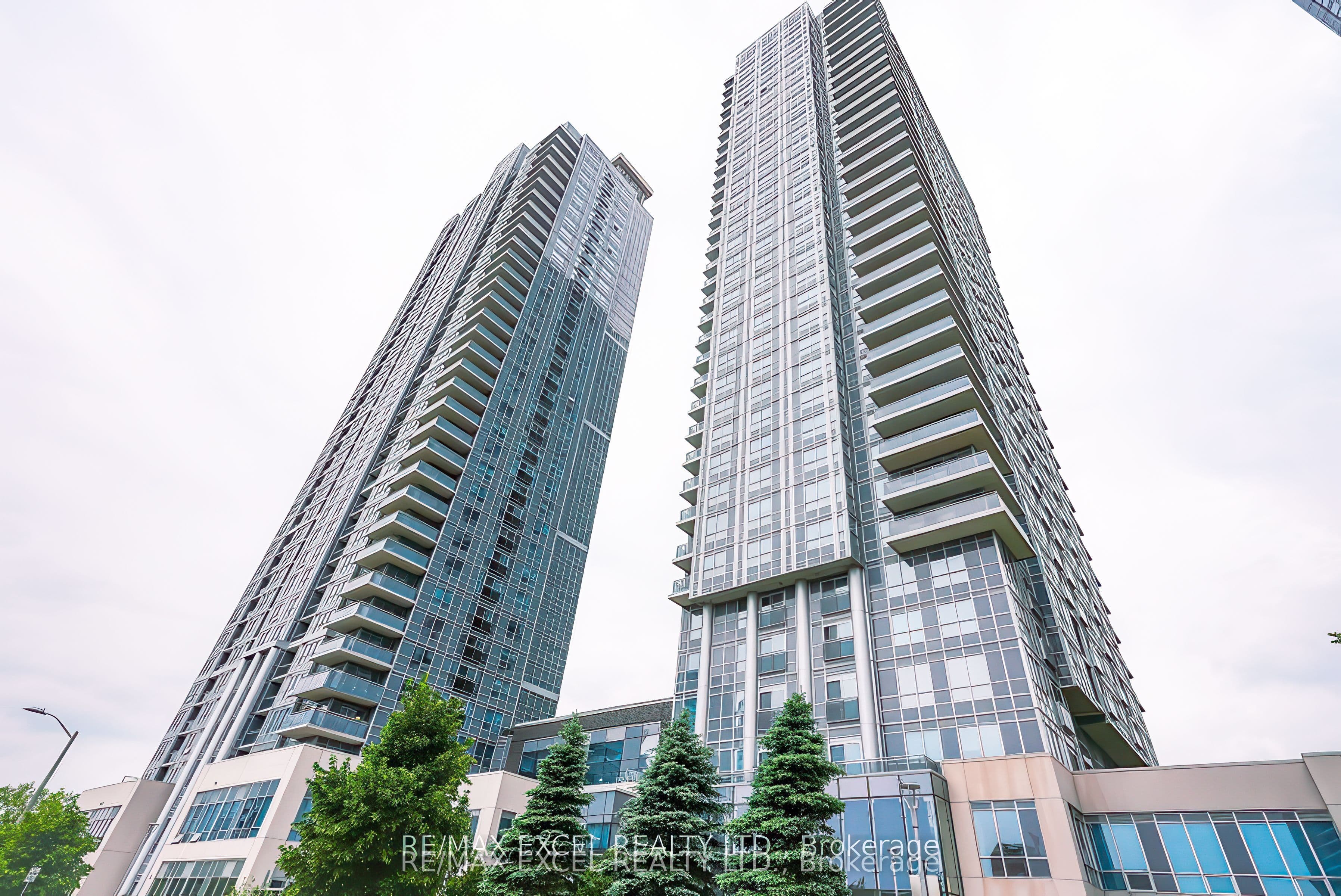 Unit 1215 275 Village Green Square photo 1