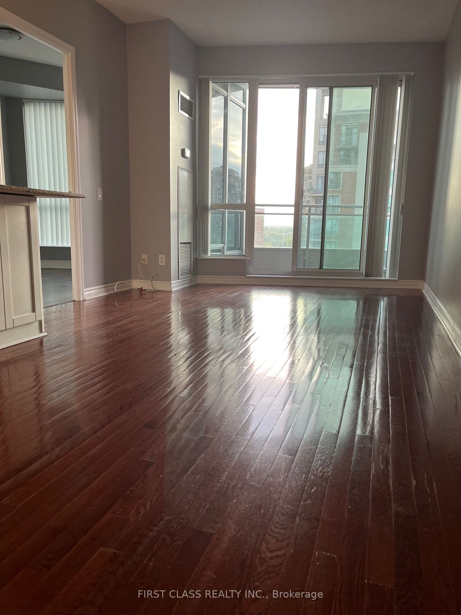 Unit 1012 60 Byng Avenue photo 1