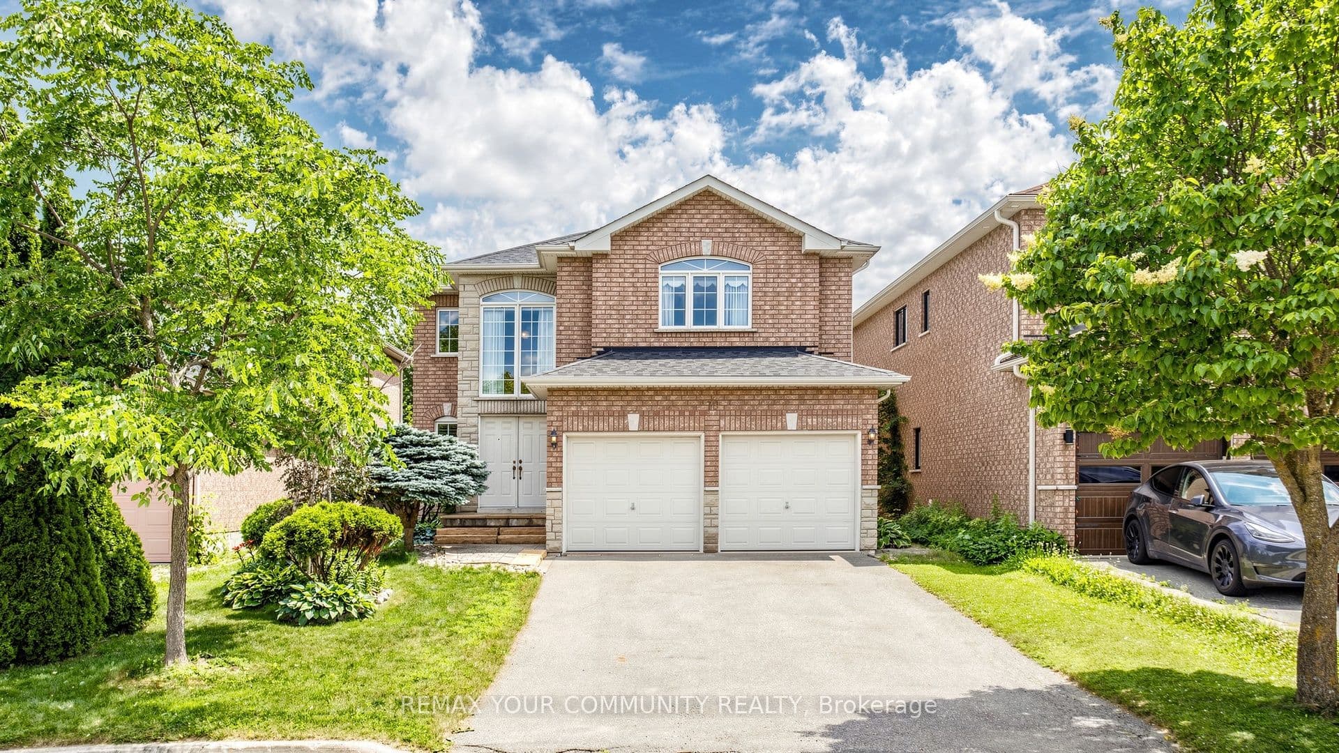 78 Zippora Drive photo 1