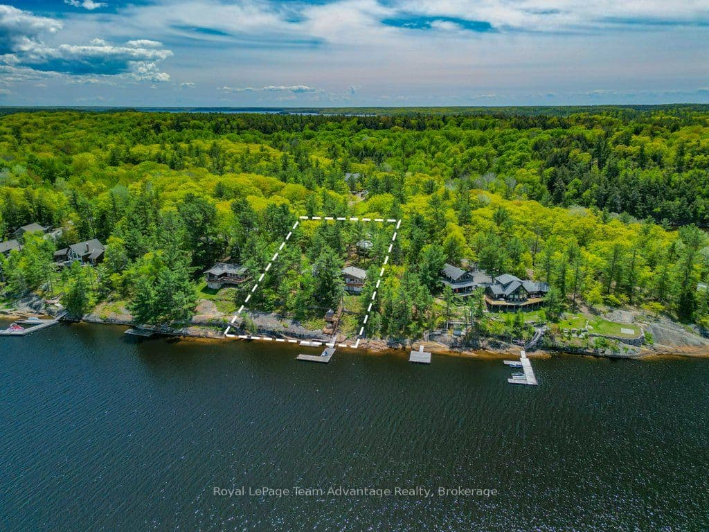 47 Ridgeway Drive photo 1