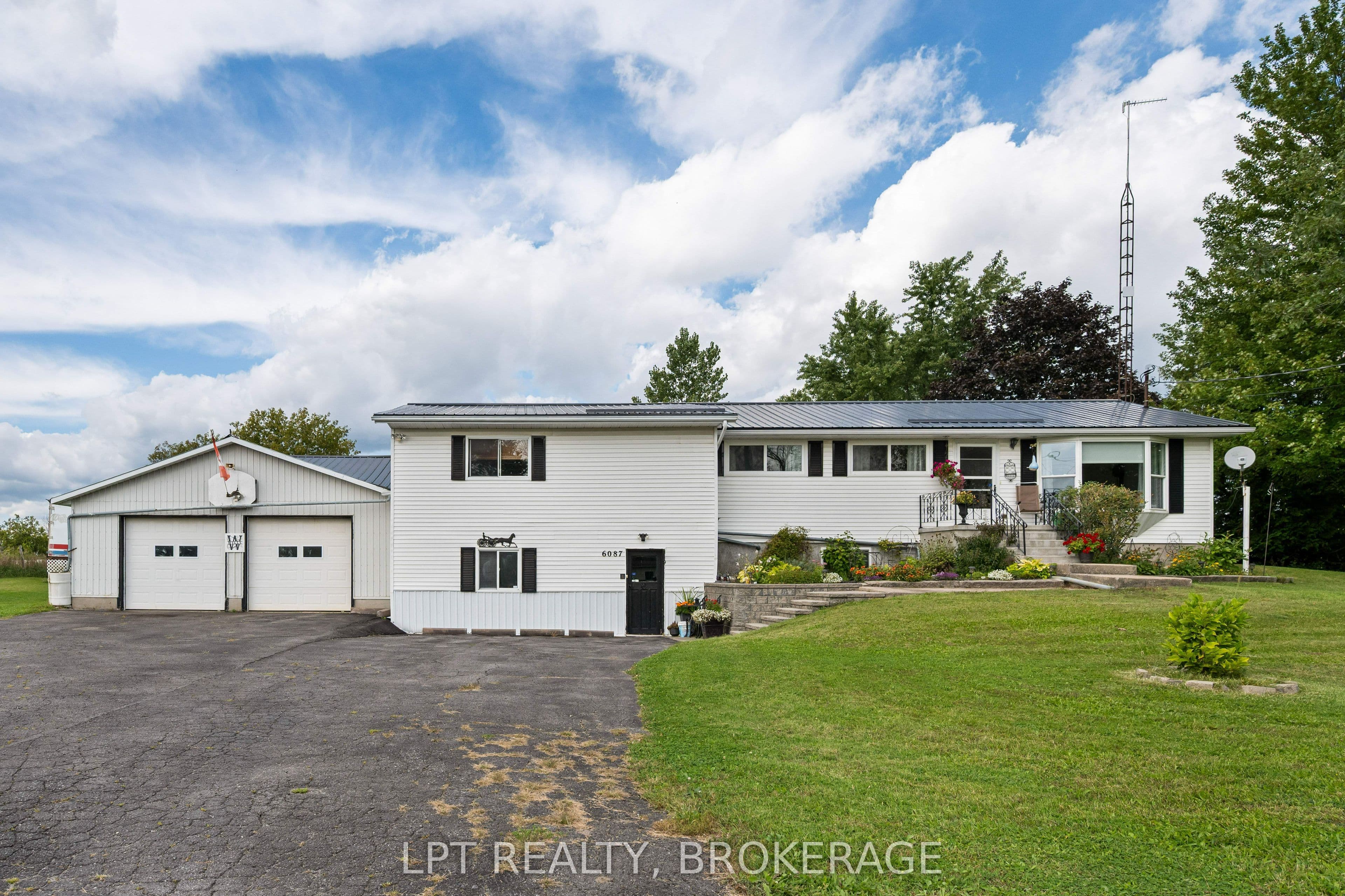 6087 County Road 2 Road photo 1