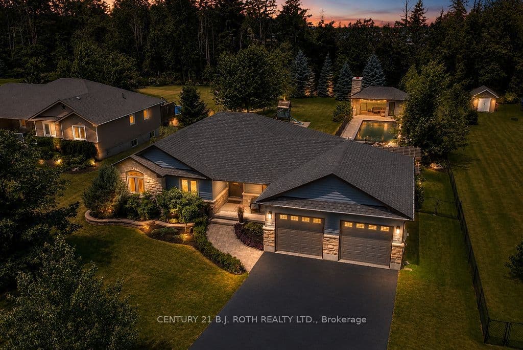 36 MERRINGTON Avenue photo 1