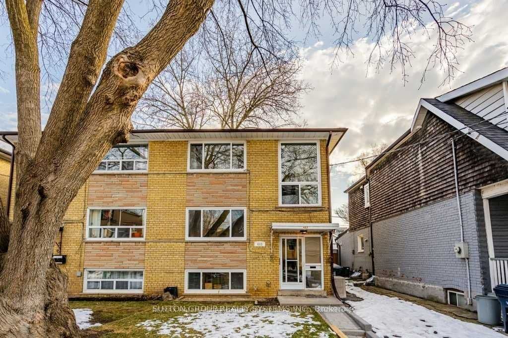 Unit 2 465 Ashdale Avenue photo 1