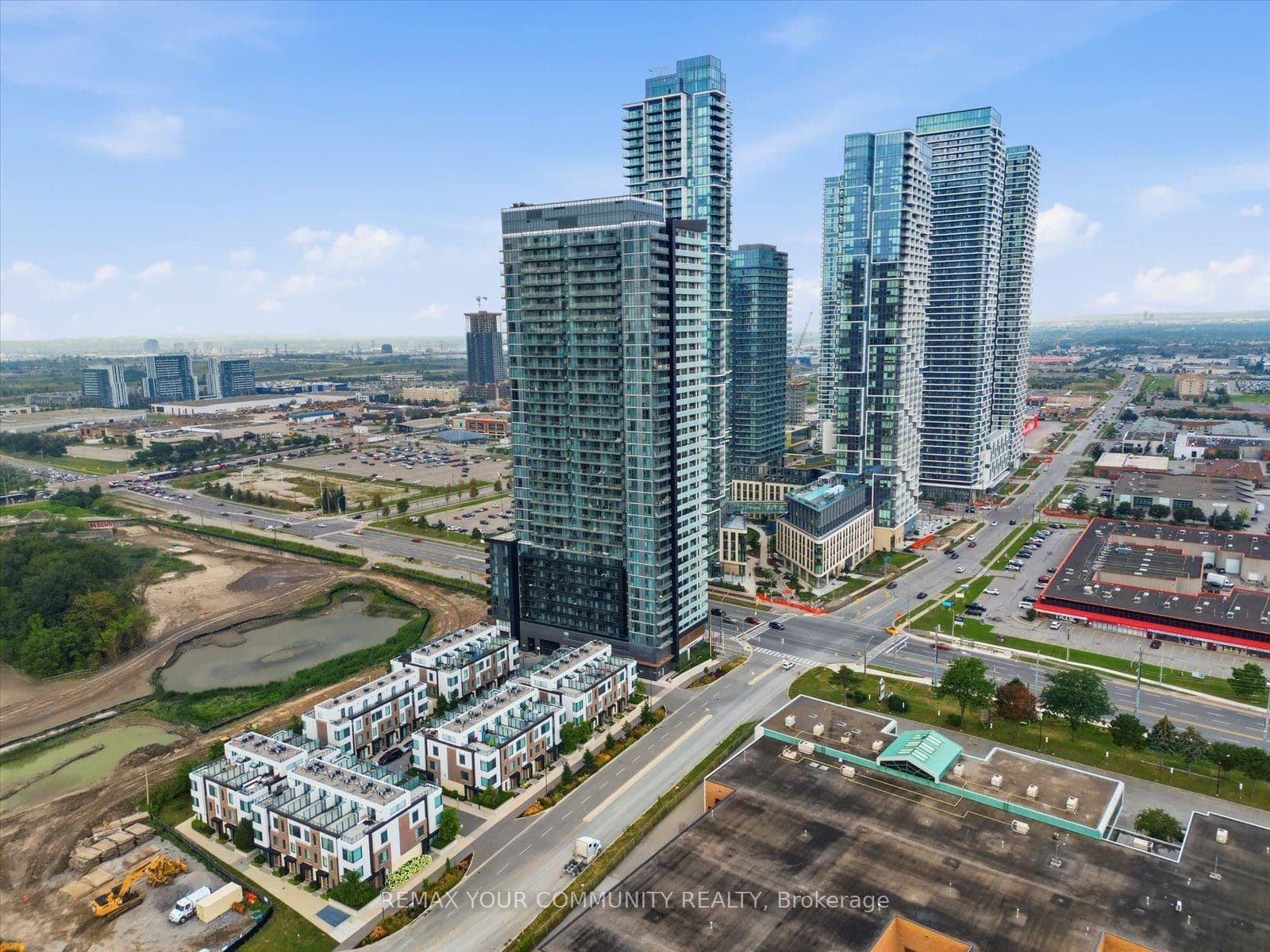 Unit 2214 7895 Jane Street photo 1