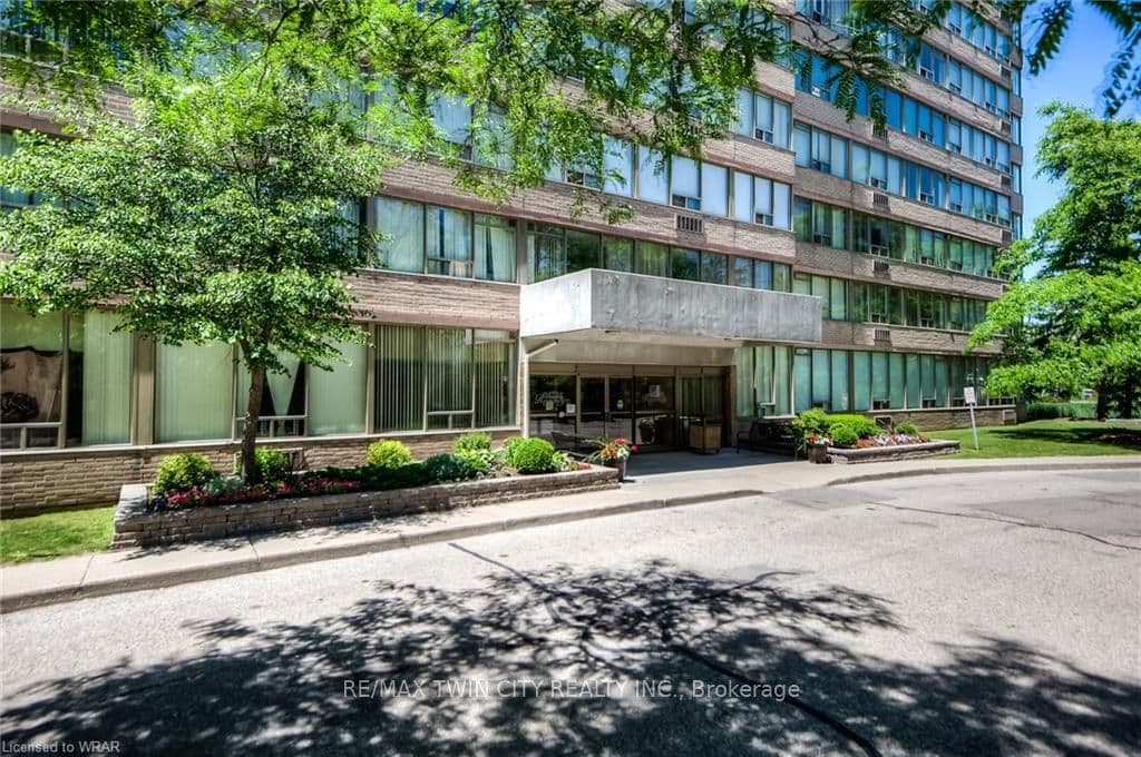 Unit 503 3227 King Street photo 1