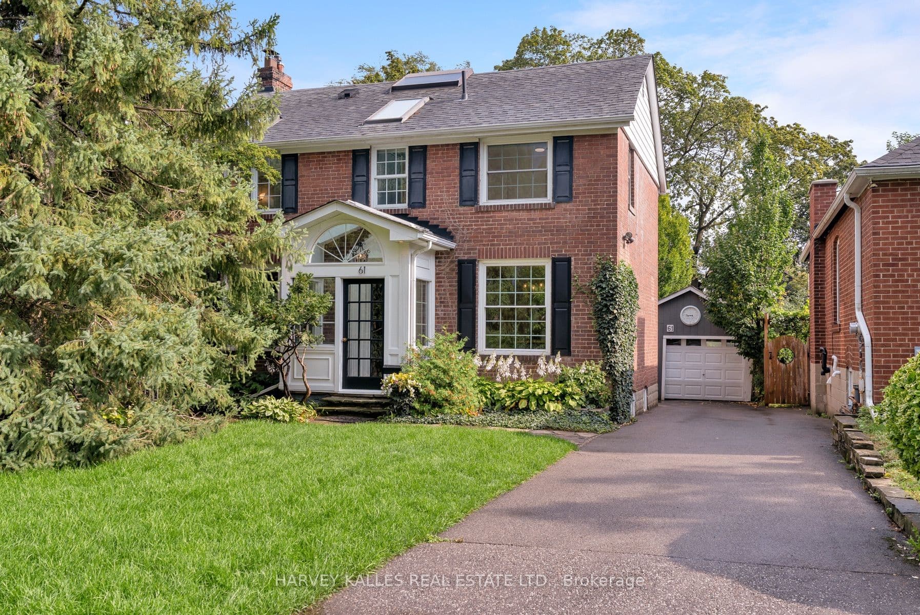 61 Queens Drive photo 1