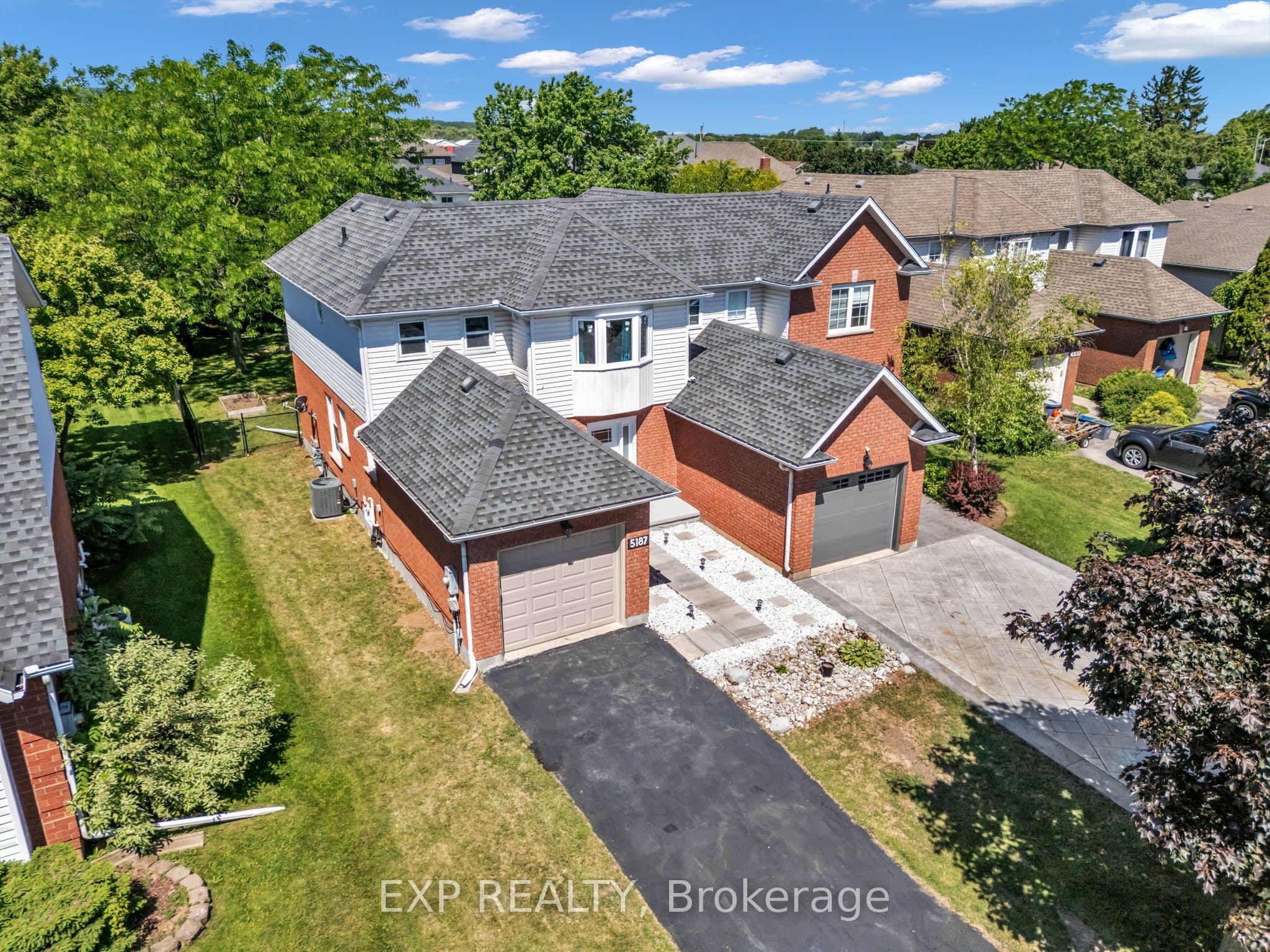5187 Mulberry Drive photo 1