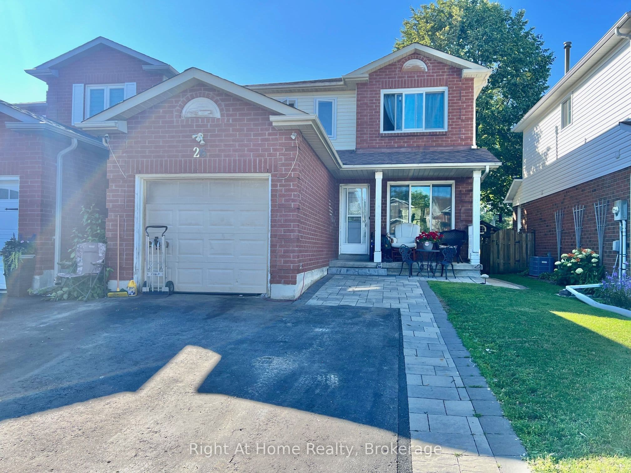26 Moyse Drive photo 1
