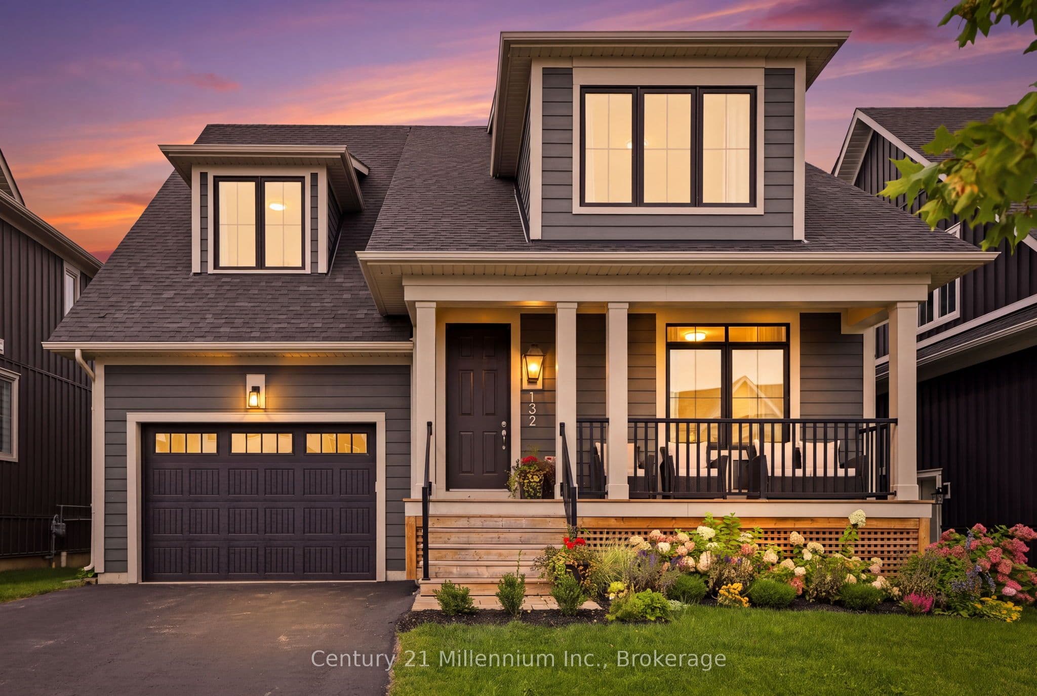 132 Sycamore Street photo 1