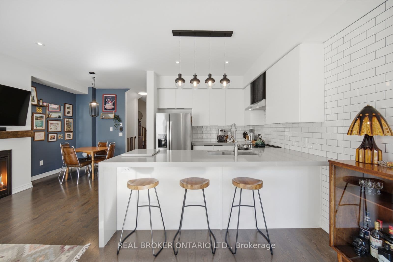 65 Blackwell Crescent photo 1