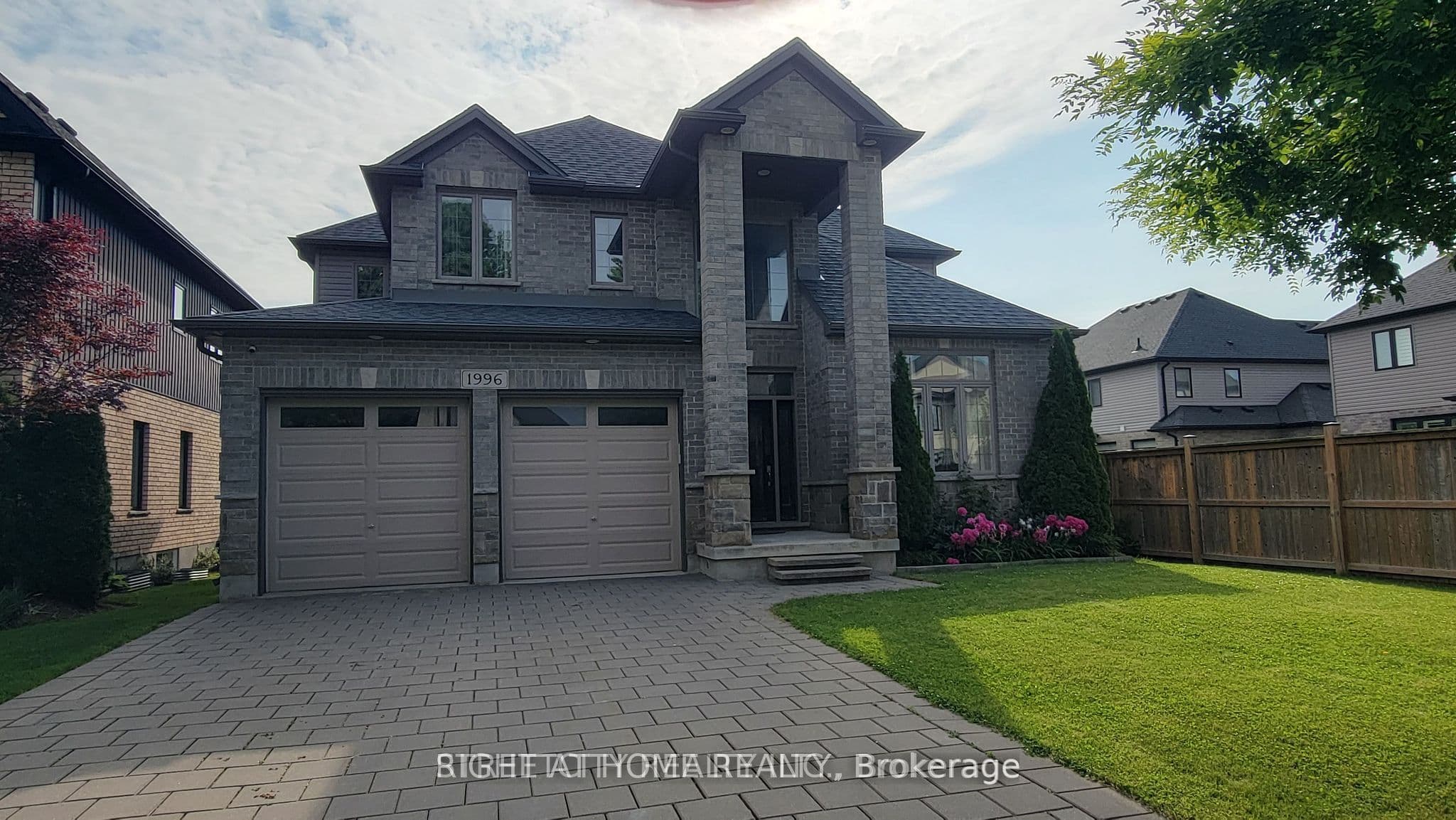 1996 Ballymote Avenue photo 1